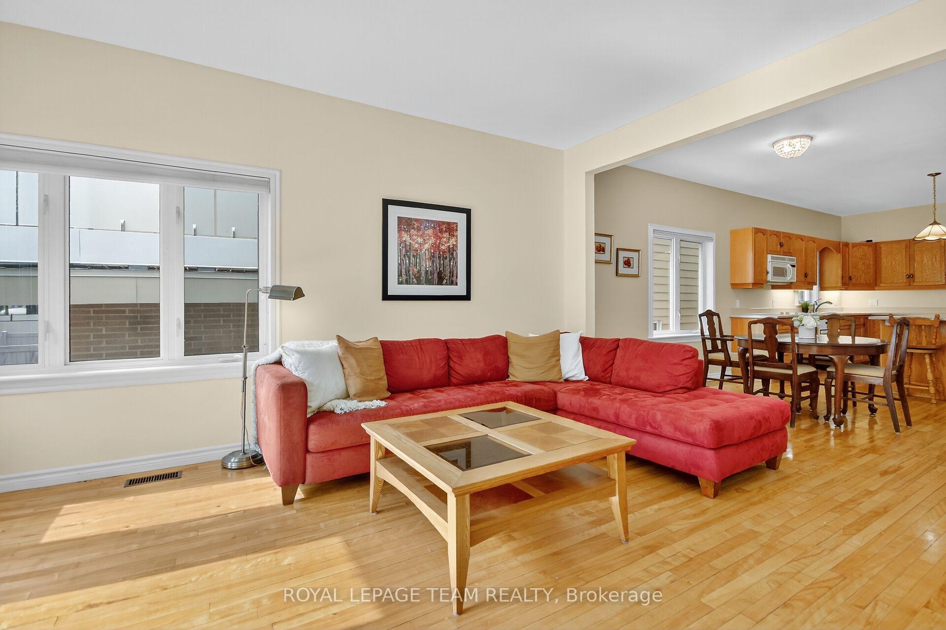 Photo 9 of 420 Avondale Avenue, Ottawa, McKellar/Highland — HOMEH
