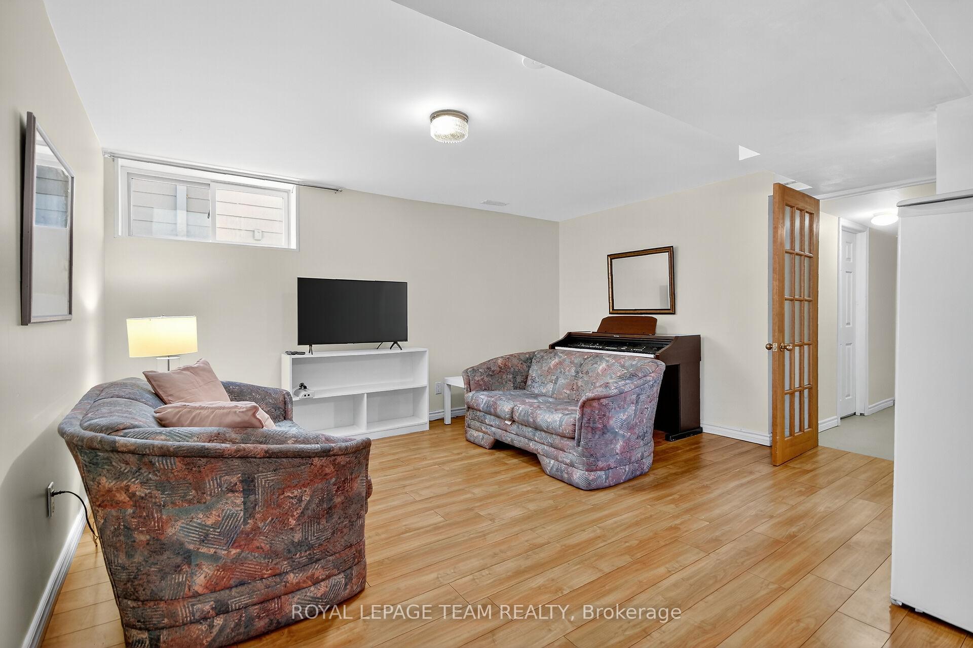 Photo 30 of 420 Avondale Avenue, Ottawa, McKellar/Highland — HOMEH