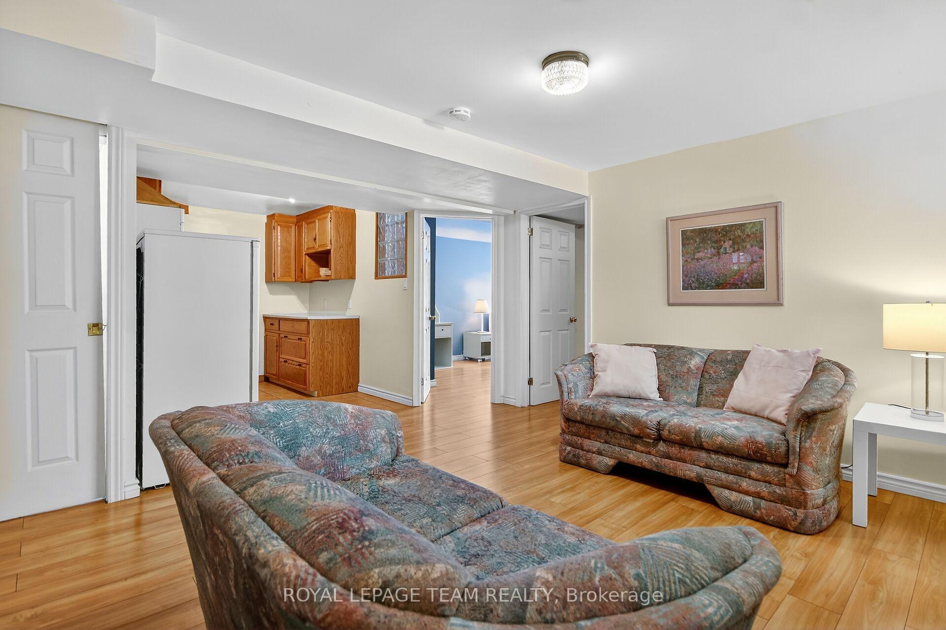 Photo 34 of 420 Avondale Avenue, Ottawa, McKellar/Highland — HOMEH