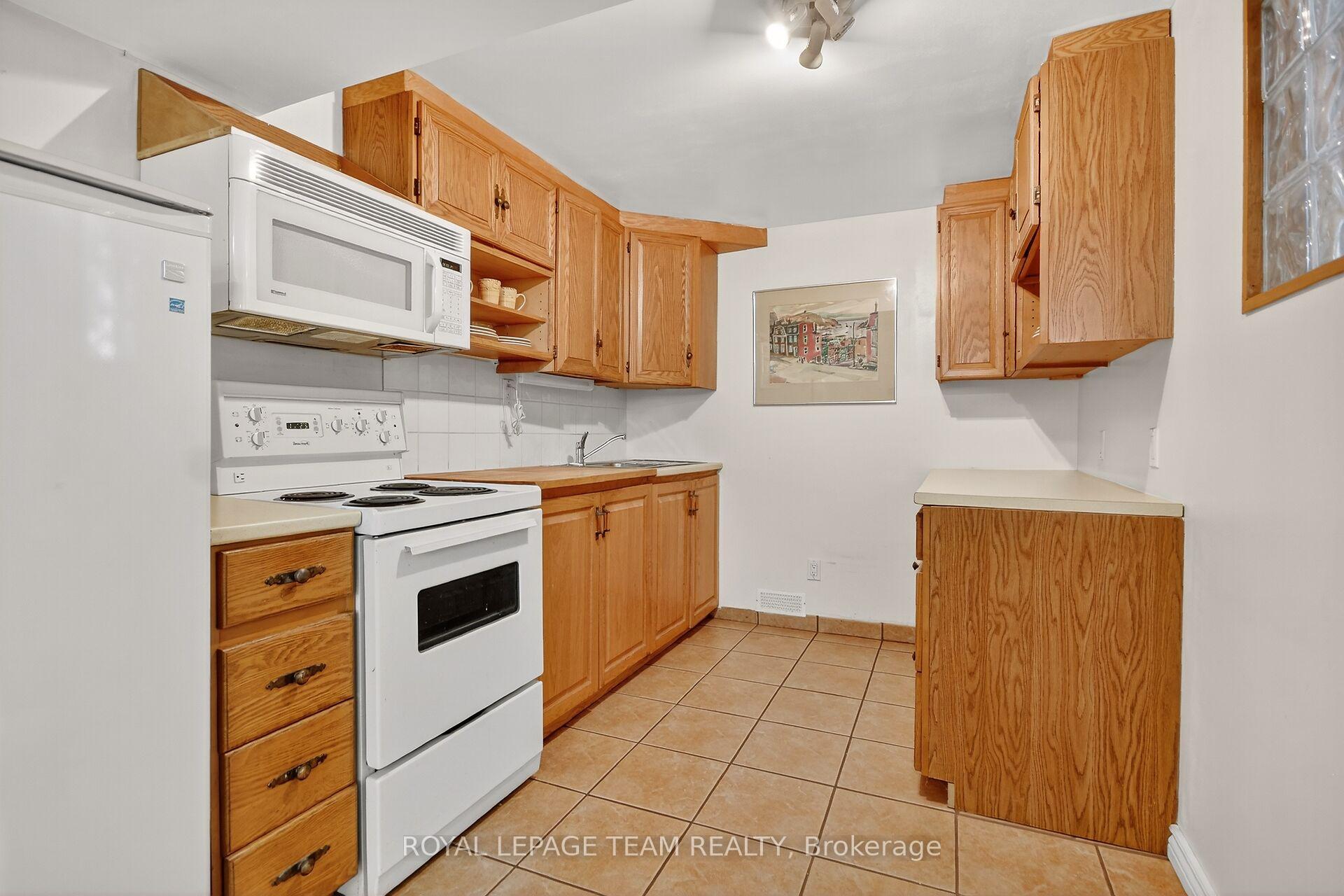 Photo 31 of 420 Avondale Avenue, Ottawa, McKellar/Highland — HOMEH