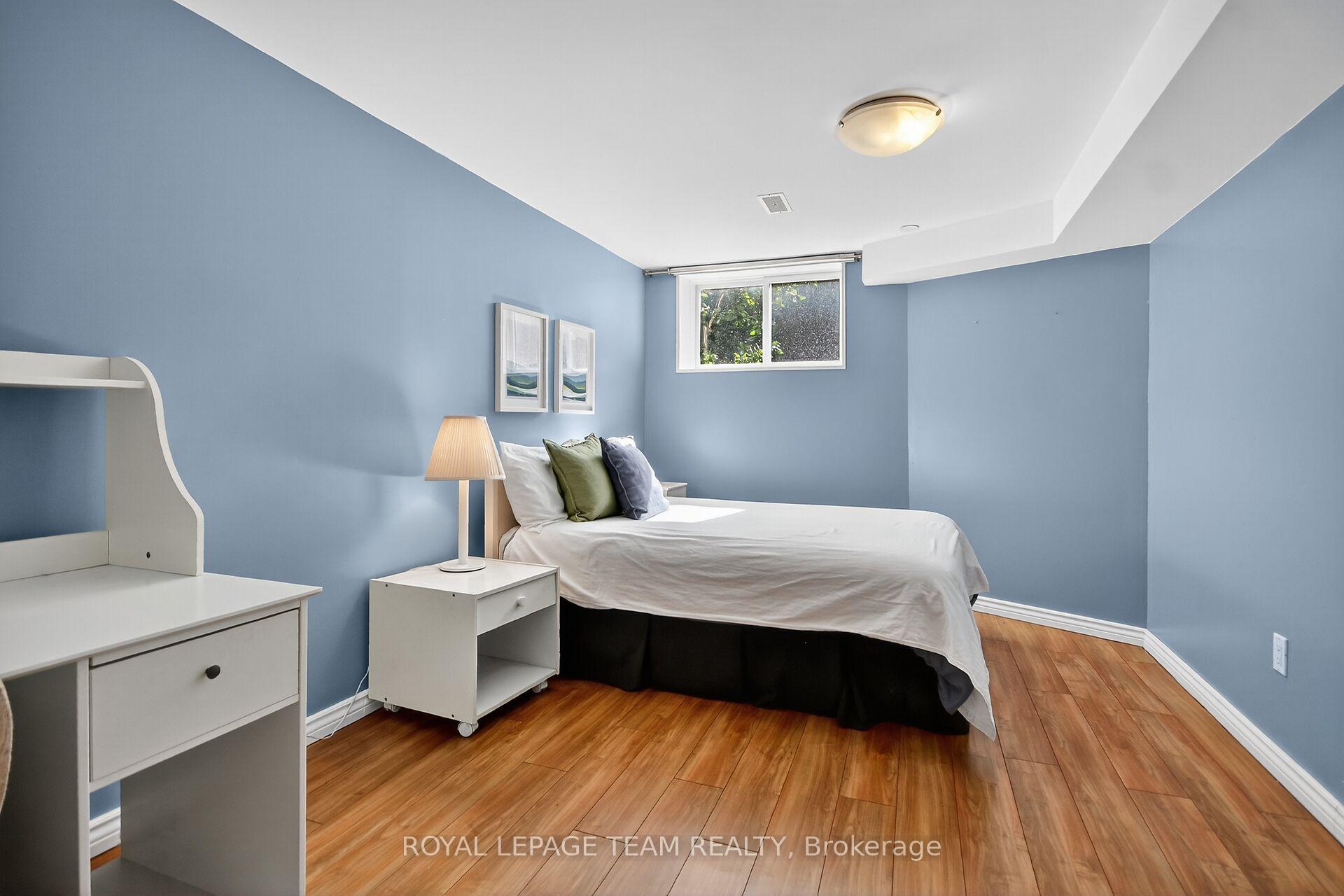 Photo 33 of 420 Avondale Avenue, Ottawa, McKellar/Highland — HOMEH