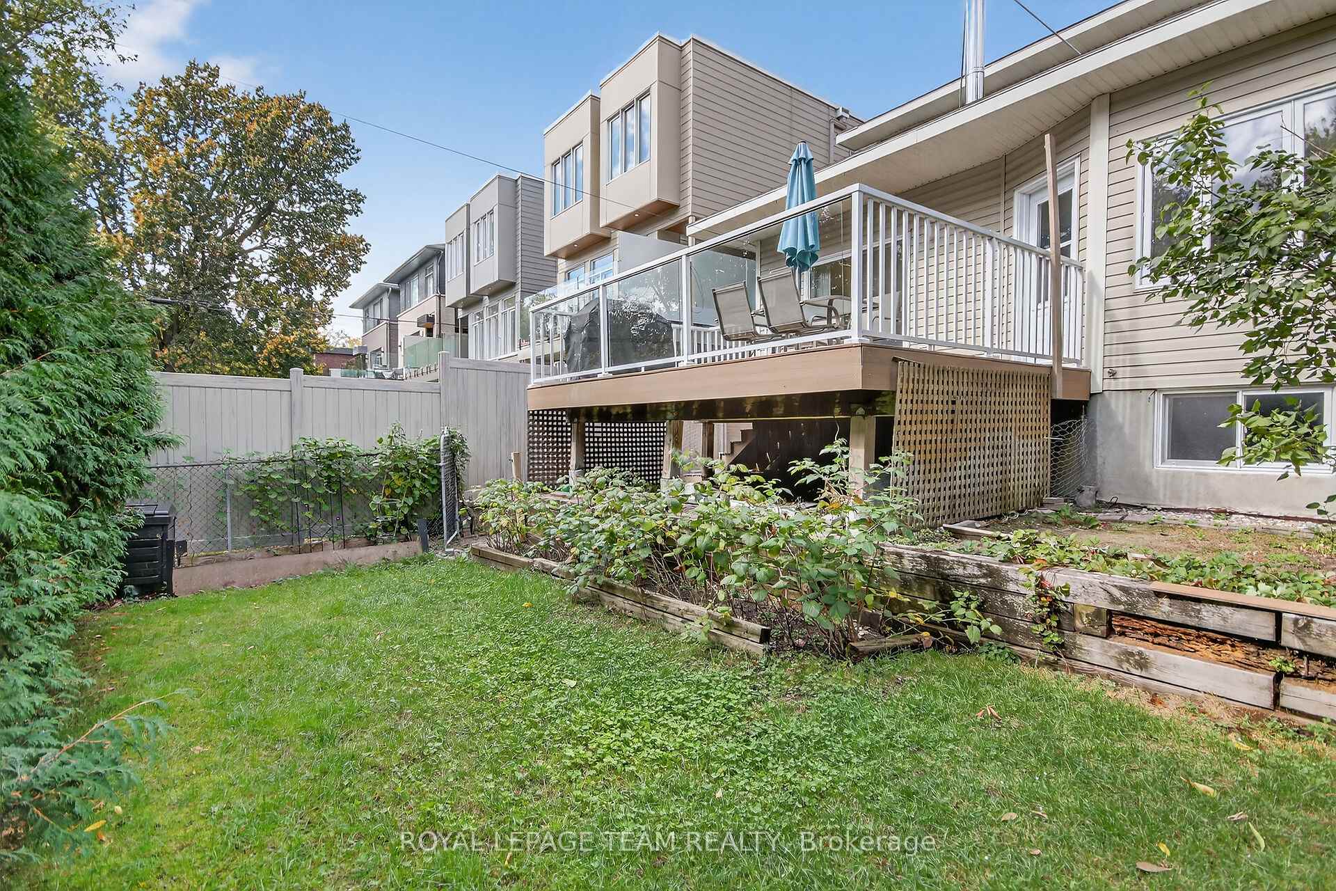 Photo 42 of 420 Avondale Avenue, Ottawa, McKellar/Highland — HOMEH