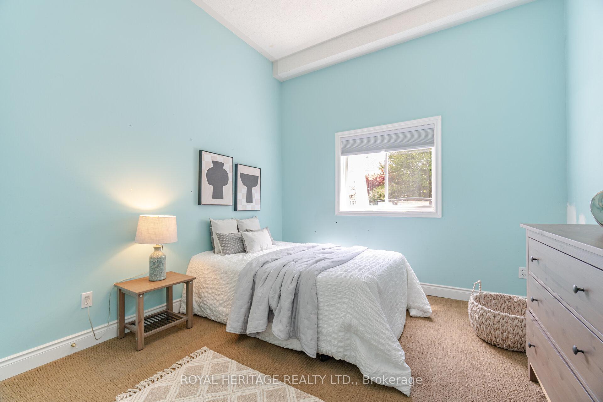 Photo 22 of 39 Aylesworth Avenue, Clarington, Courtice — HOMEH