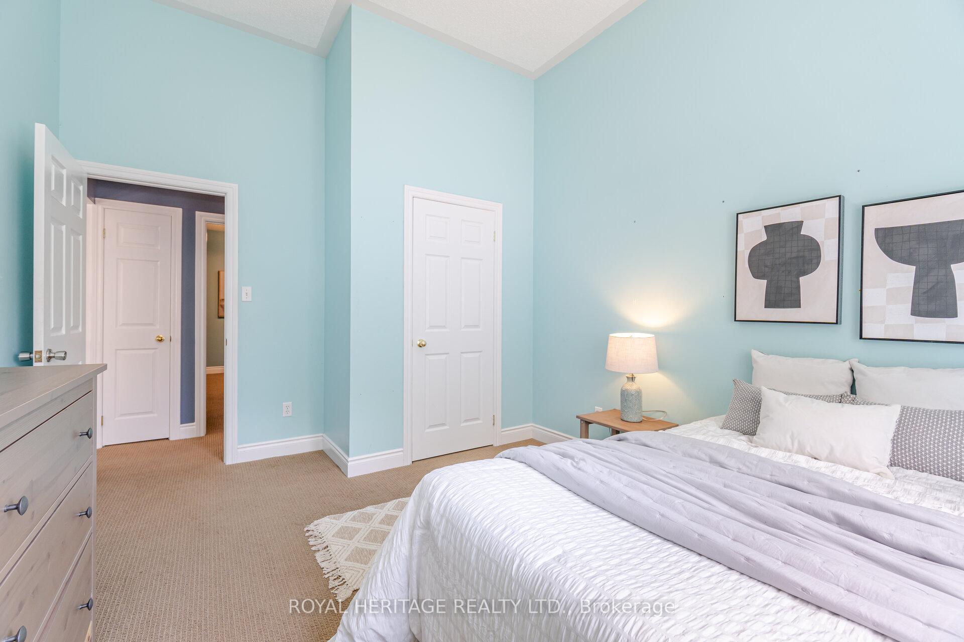 Photo 23 of 39 Aylesworth Avenue, Clarington, Courtice — HOMEH