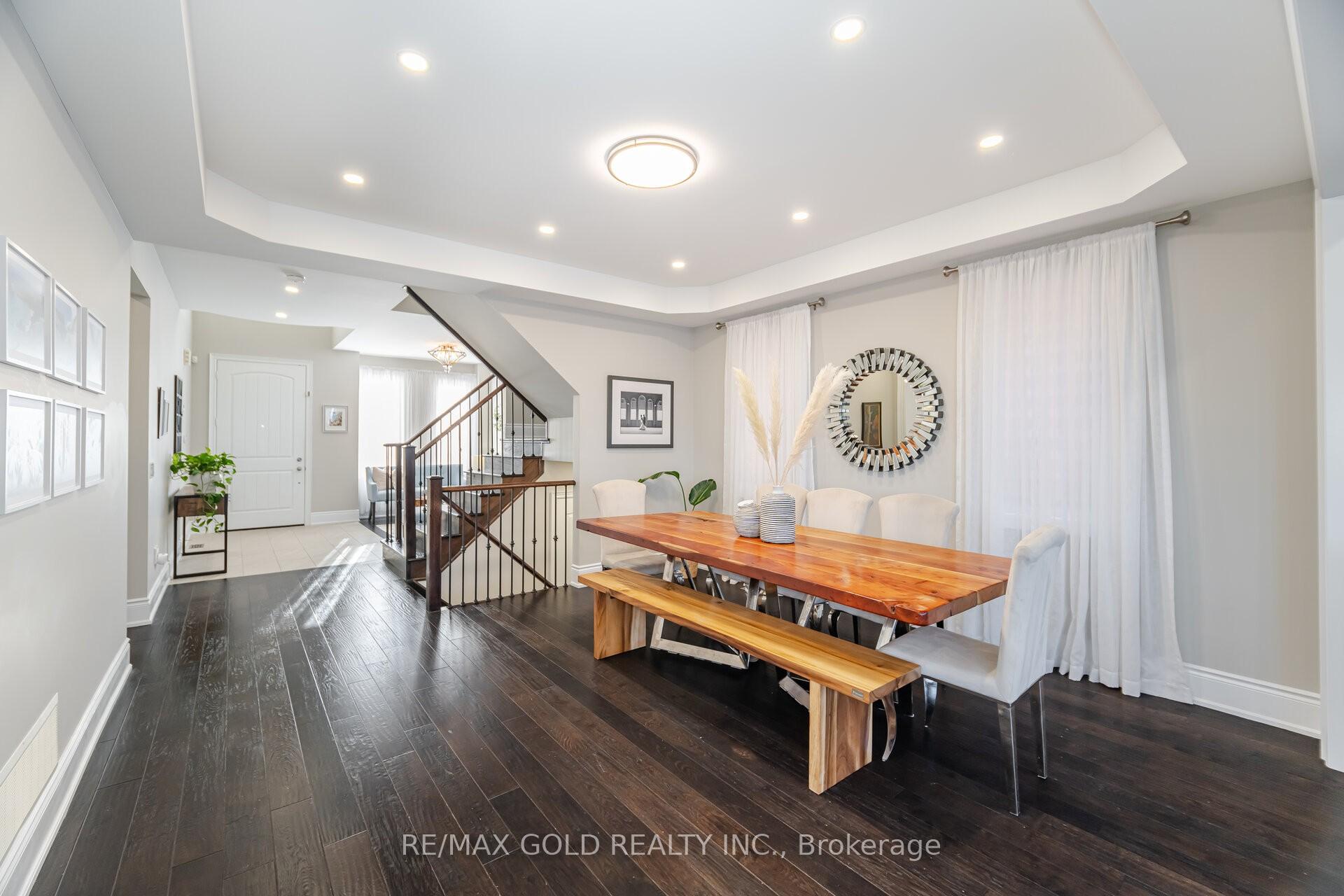 Photo 4 of 231 Bonnieglen Farm Boulevard, Caledon, Rural Caledon — HOMEH