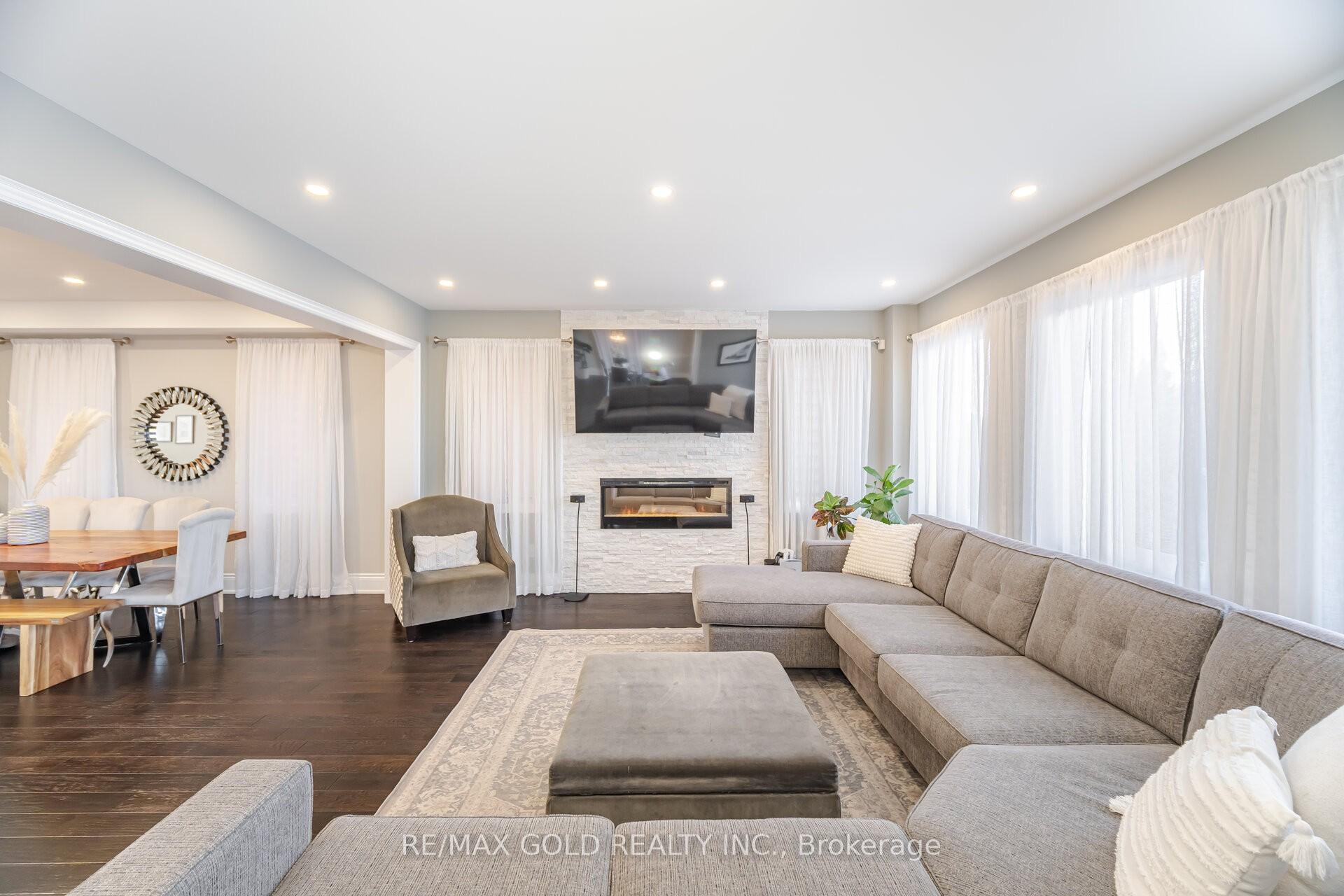 Photo 7 of 231 Bonnieglen Farm Boulevard, Caledon, Rural Caledon — HOMEH