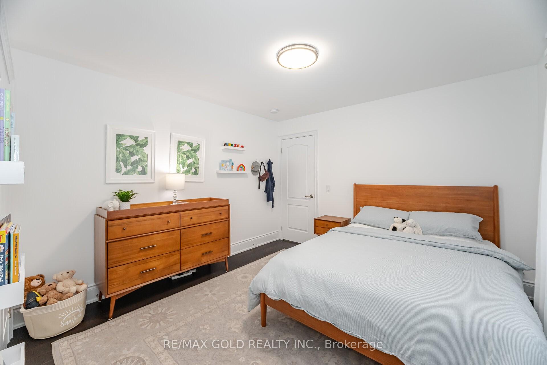 Photo 21 of 231 Bonnieglen Farm Boulevard, Caledon, Rural Caledon — HOMEH