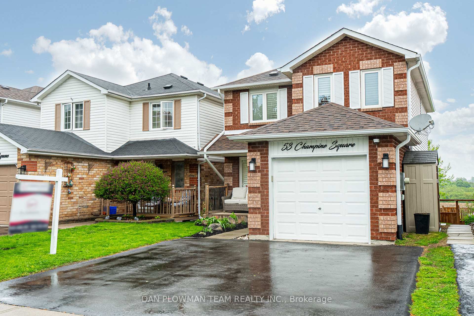 Photo 2 of 53 Champine Square, Clarington, Bowmanville — HOMEH
