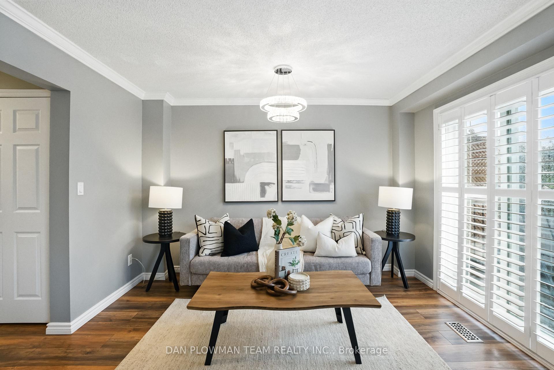 Photo 9 of 53 Champine Square, Clarington, Bowmanville — HOMEH