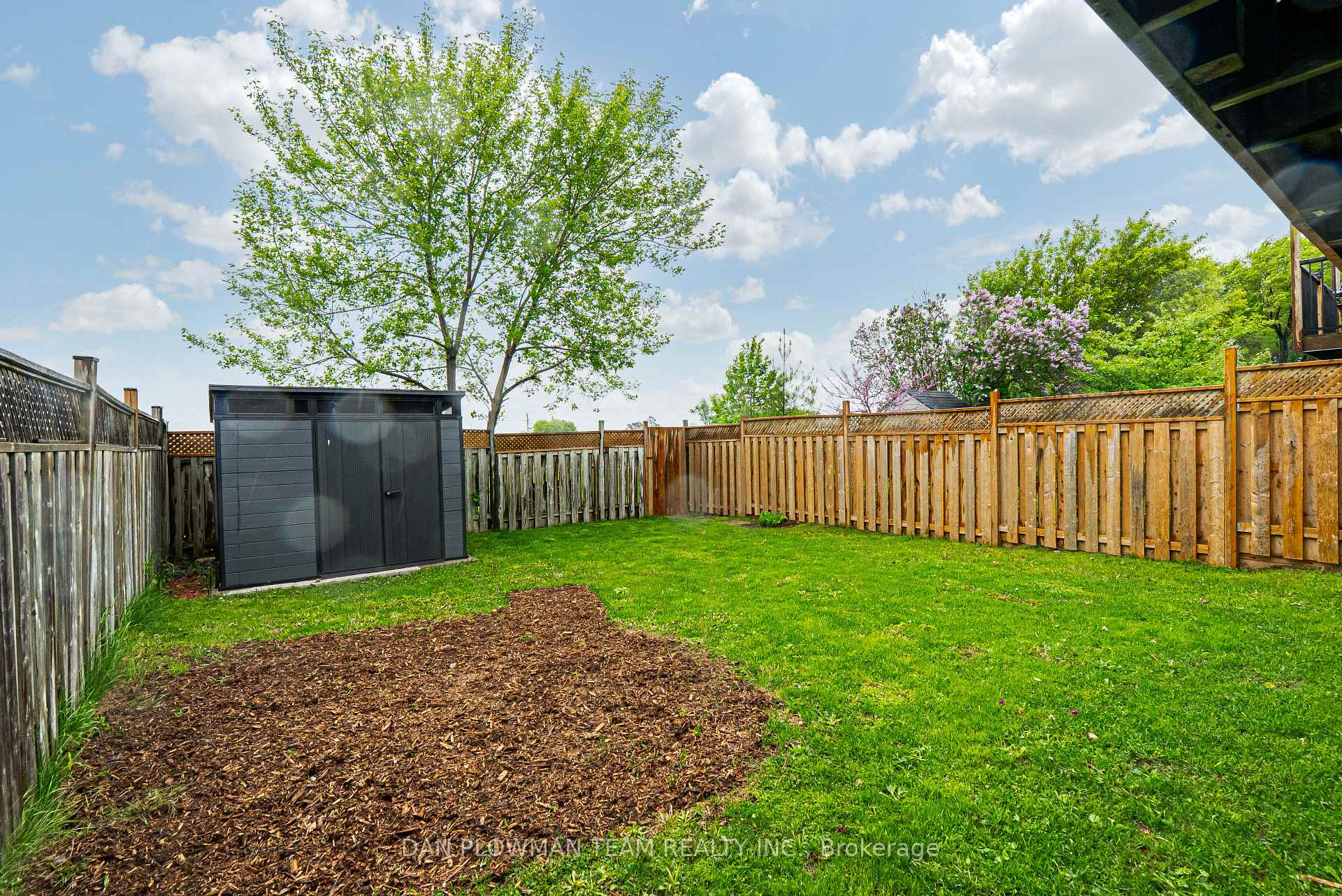 Photo 43 of 53 Champine Square, Clarington, Bowmanville — HOMEH