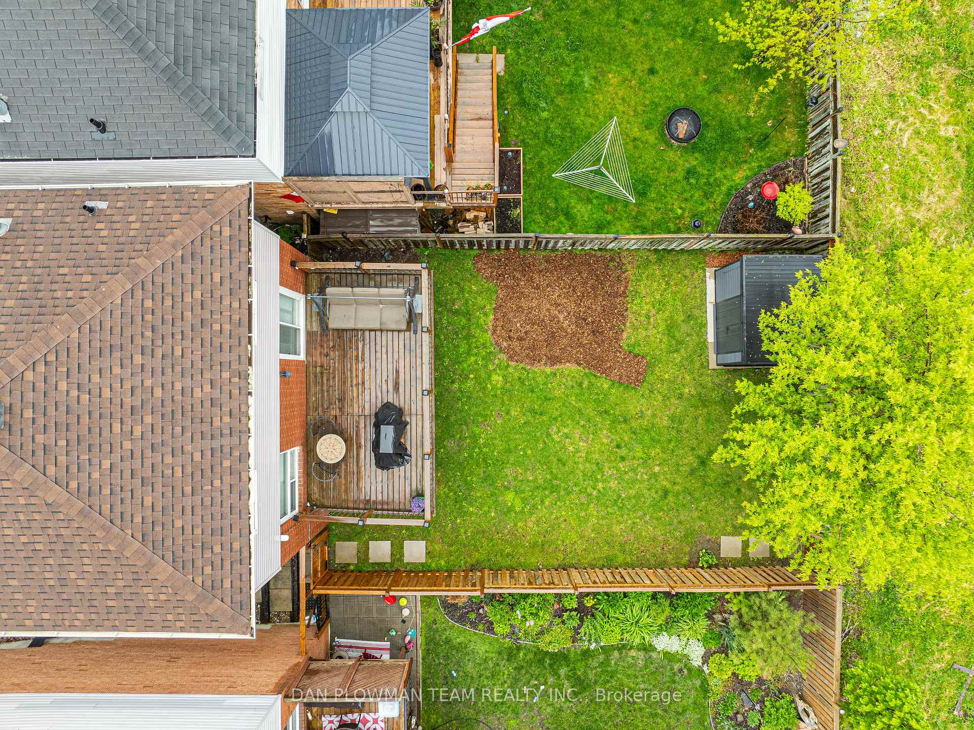 Photo 44 of 53 Champine Square, Clarington, Bowmanville — HOMEH