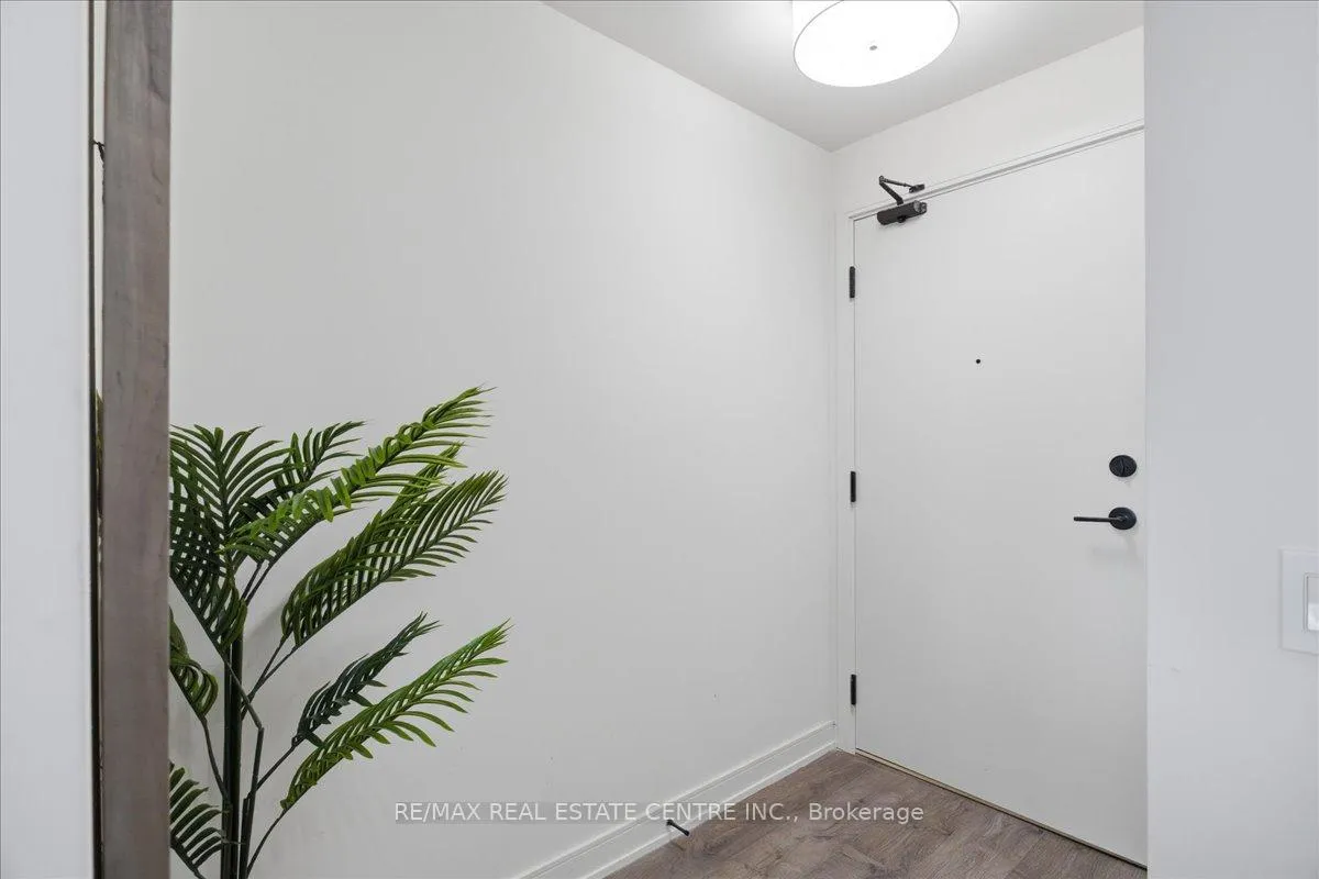 Photo 4 of Unit 503, 8010 Derry Rd W, Milton, Coates — HOMEH