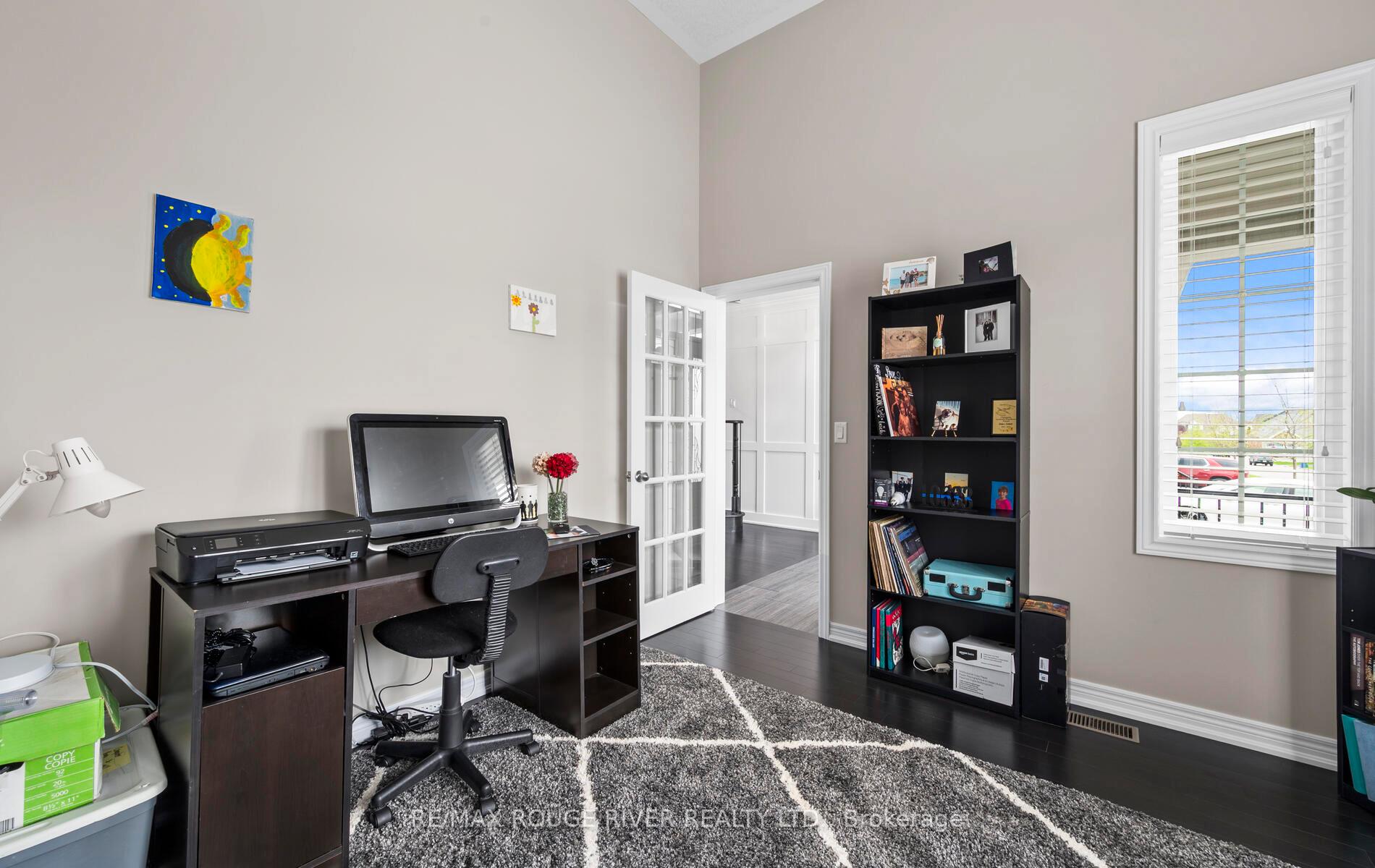 Photo 4 of 34 Colville Avenue, Clarington, Bowmanville — HOMEH