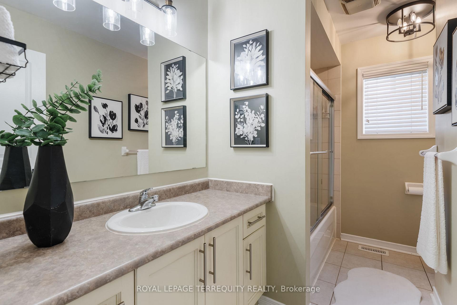 Photo 27 of 91 Remmington Street, Clarington, Bowmanville — HOMEH