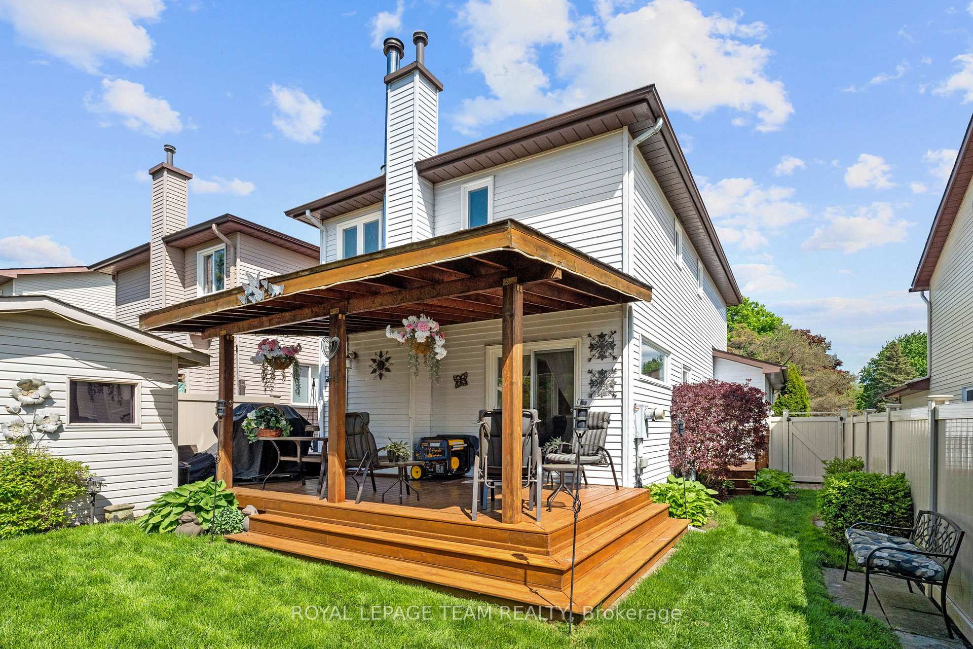 Photo 34 of 23 Glacier Street, Ottawa, Barrhaven - On the Green — HOMEH