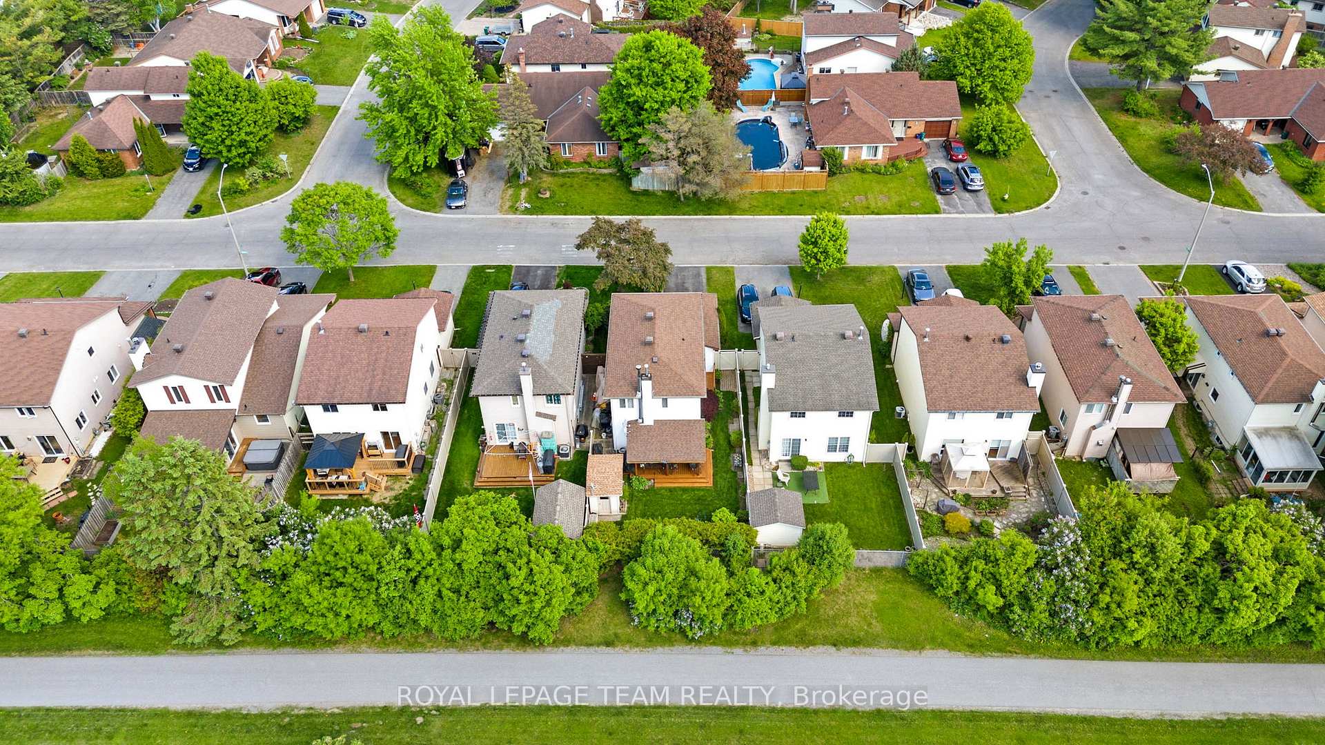 Photo 42 of 23 Glacier Street, Ottawa, Barrhaven - On the Green — HOMEH