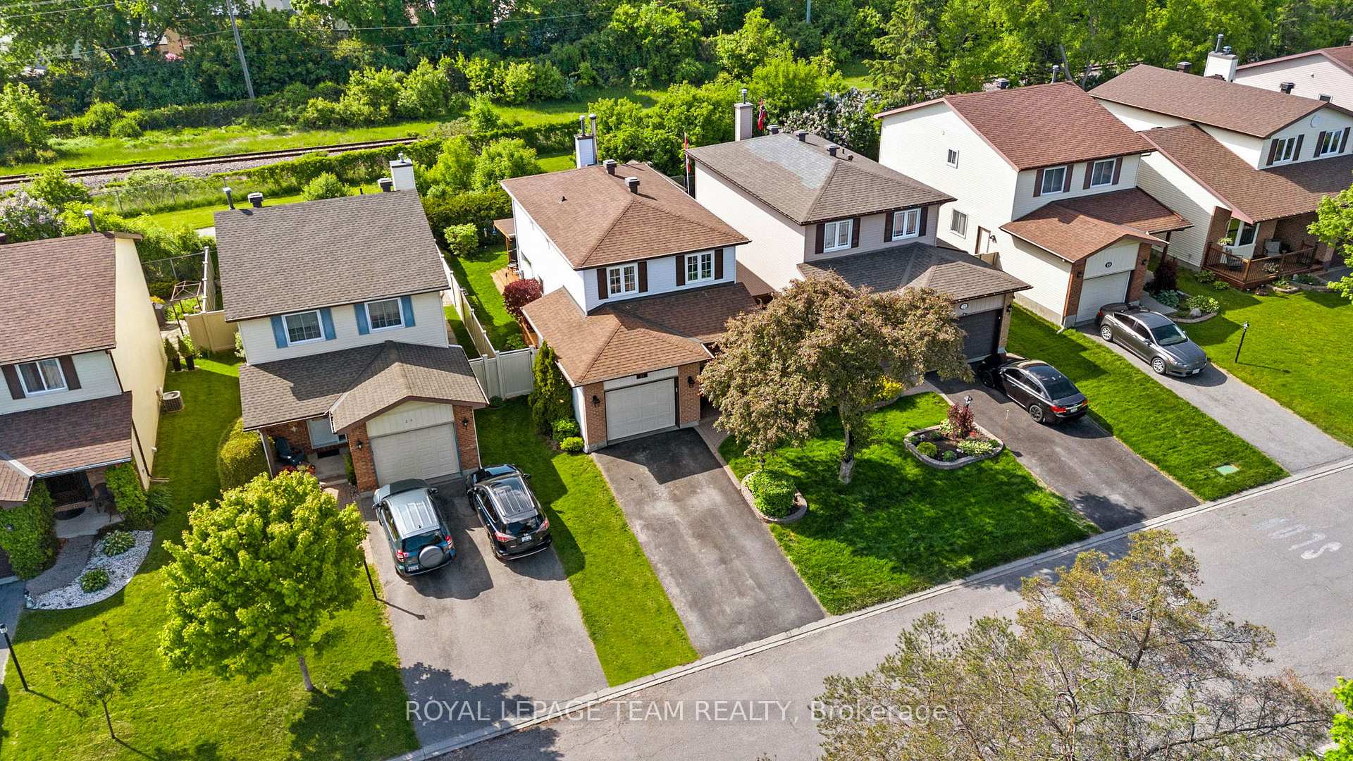 Photo 45 of 23 Glacier Street, Ottawa, Barrhaven - On the Green — HOMEH