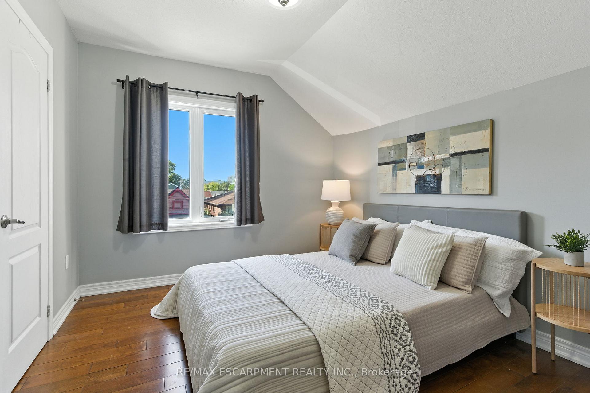 Photo 20 of 78 Oak Avenue, Hamilton, Landsdale — HOMEH