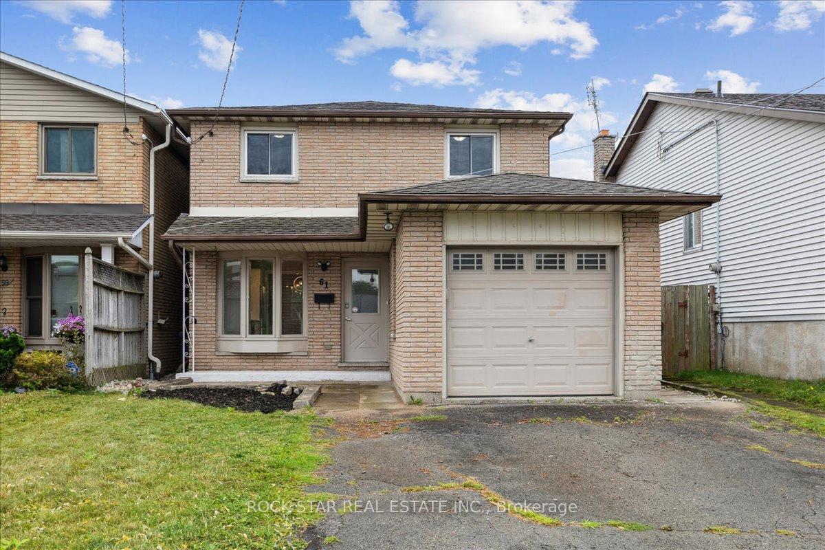 Photo 3 of 61 Adis Avenue, Hamilton, Gurnett — HOMEH