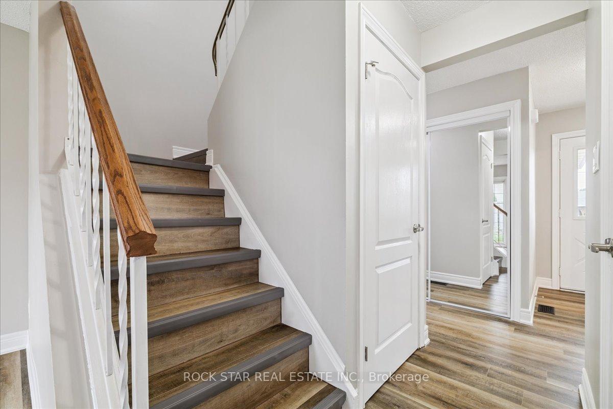 Photo 19 of 61 Adis Avenue, Hamilton, Gurnett — HOMEH