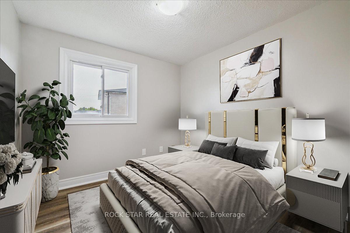 Photo 24 of 61 Adis Avenue, Hamilton, Gurnett — HOMEH