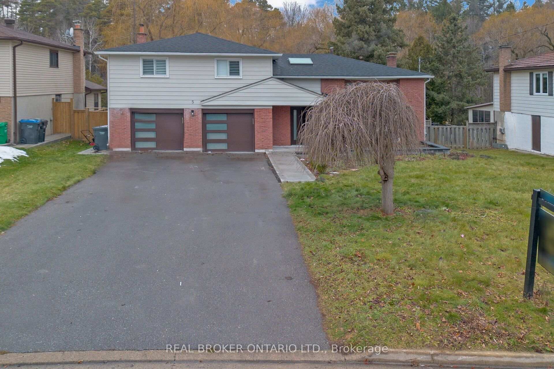 Front of 5 Orsi Road