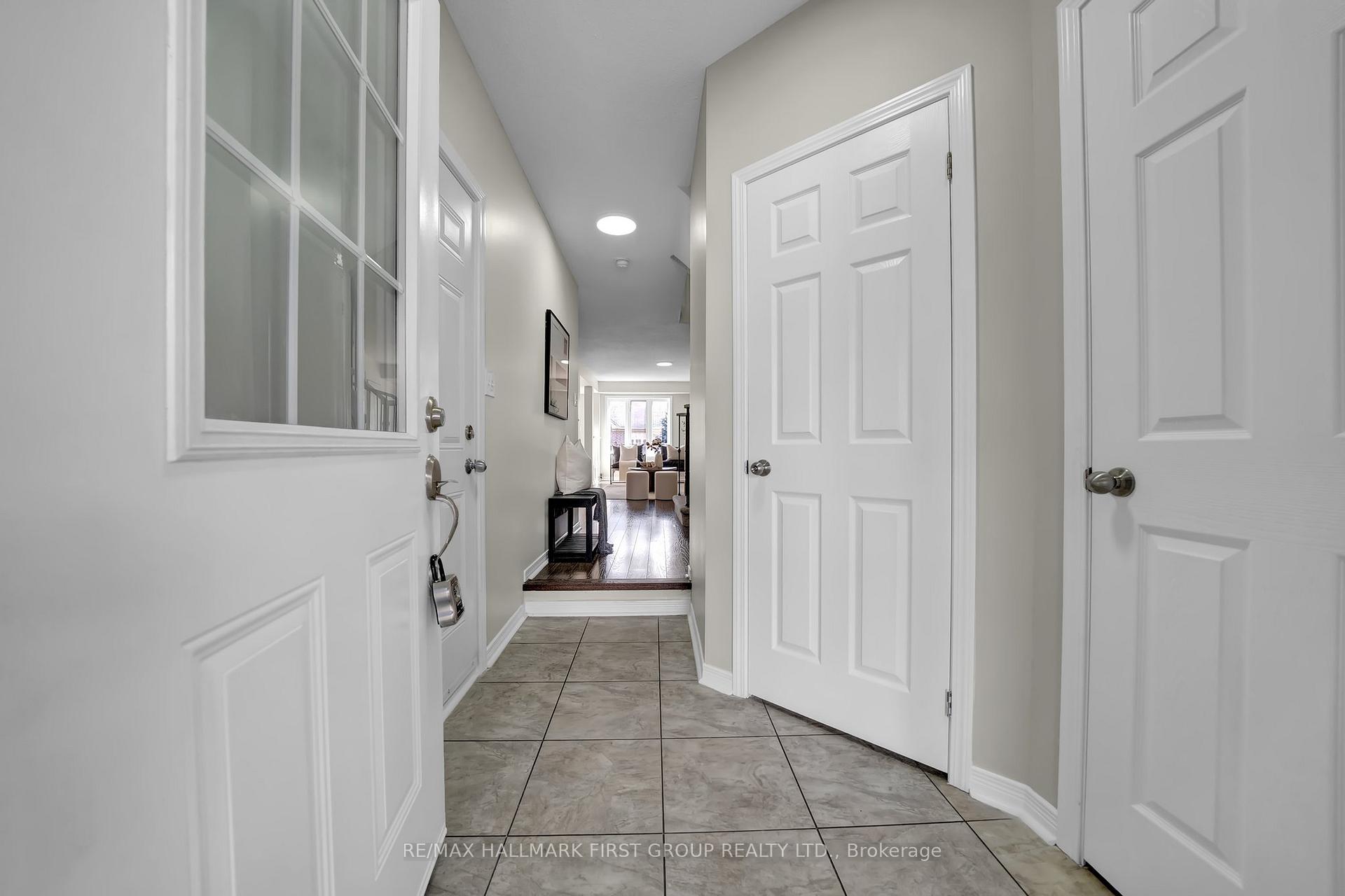 Photo 3 of 37 Westover Drive, Clarington, Bowmanville — HOMEH