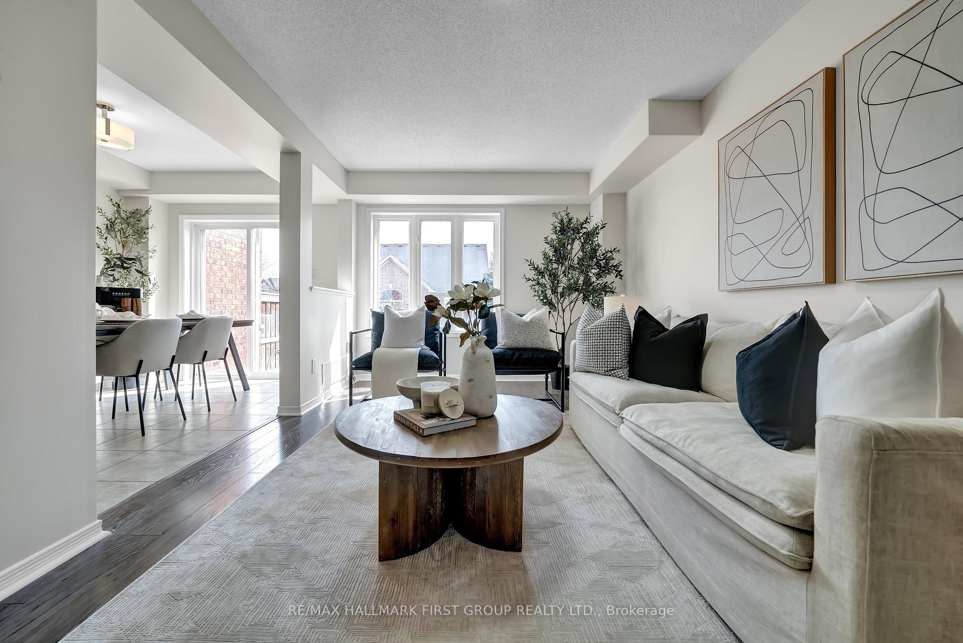 Photo 13 of 37 Westover Drive, Clarington, Bowmanville — HOMEH