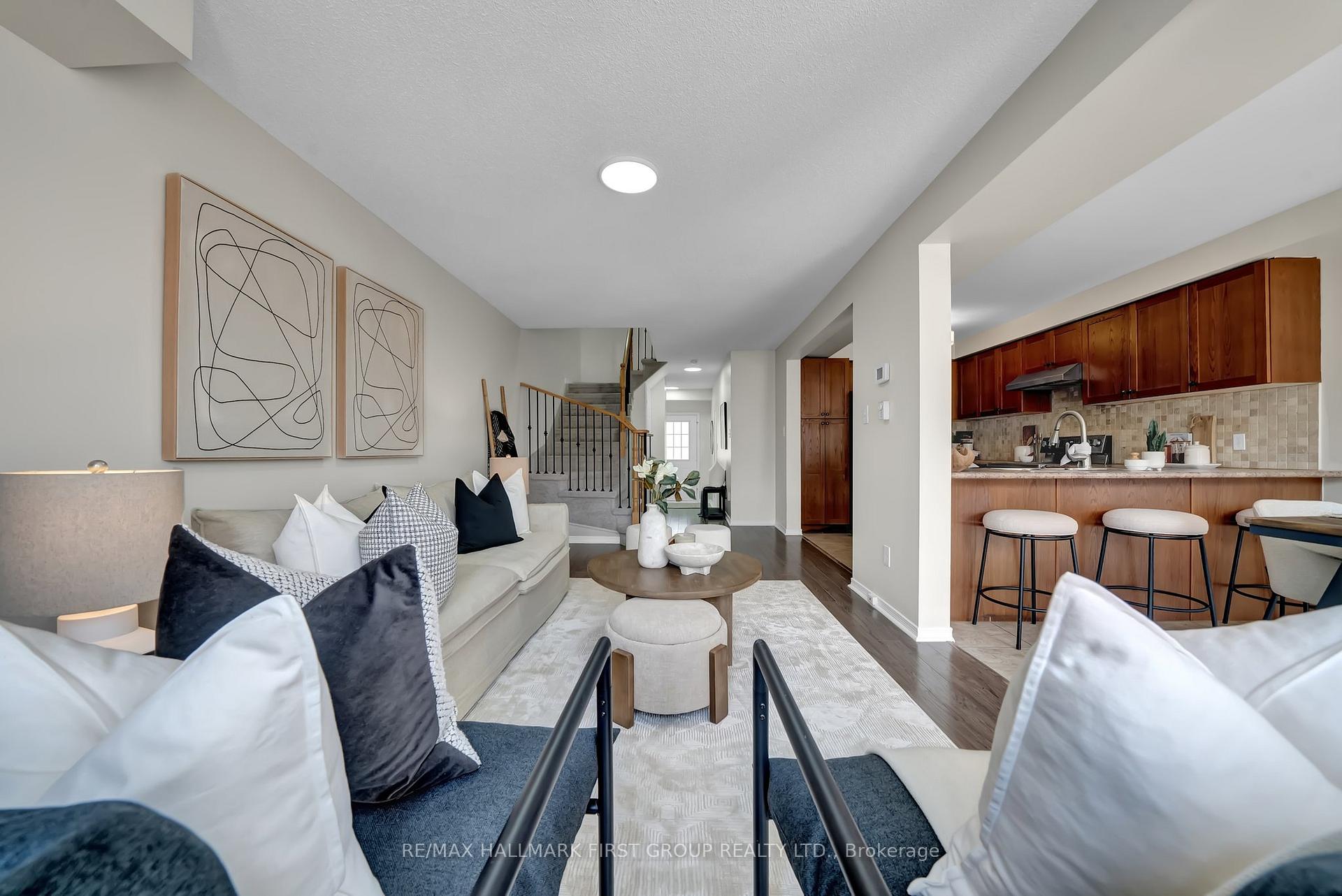 Photo 16 of 37 Westover Drive, Clarington, Bowmanville — HOMEH