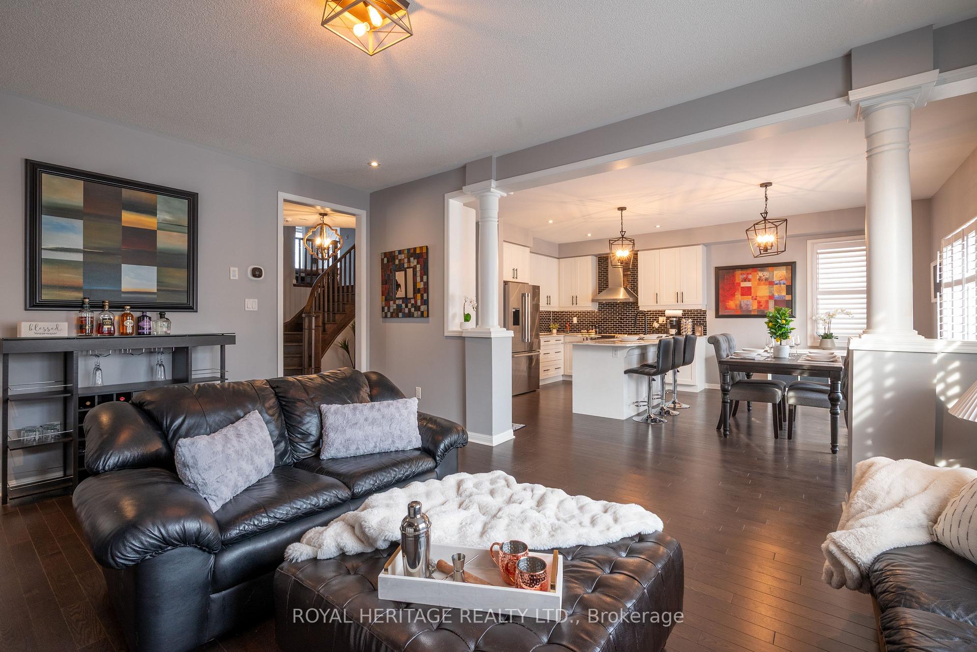 Photo 10 of 51 Henry Smith Avenue, Clarington, Bowmanville — HOMEH
