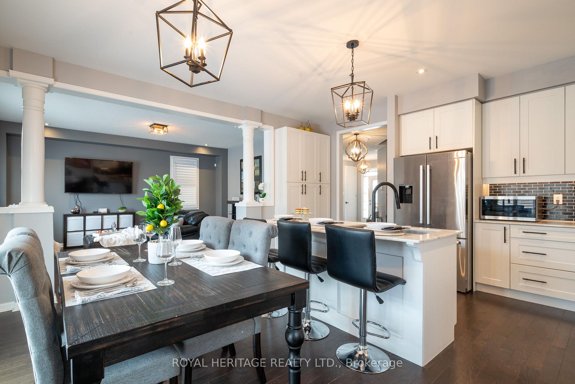 Photo 15 of 51 Henry Smith Avenue, Clarington, Bowmanville — HOMEH