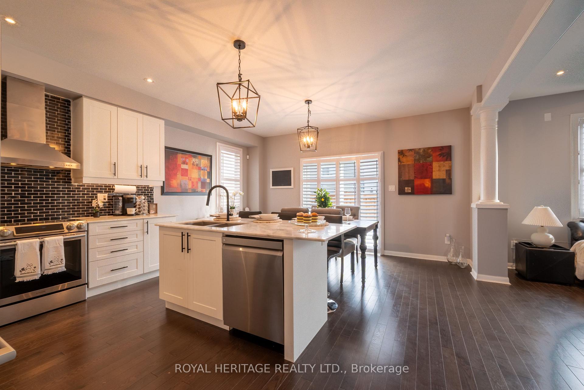 Photo 19 of 51 Henry Smith Avenue, Clarington, Bowmanville — HOMEH