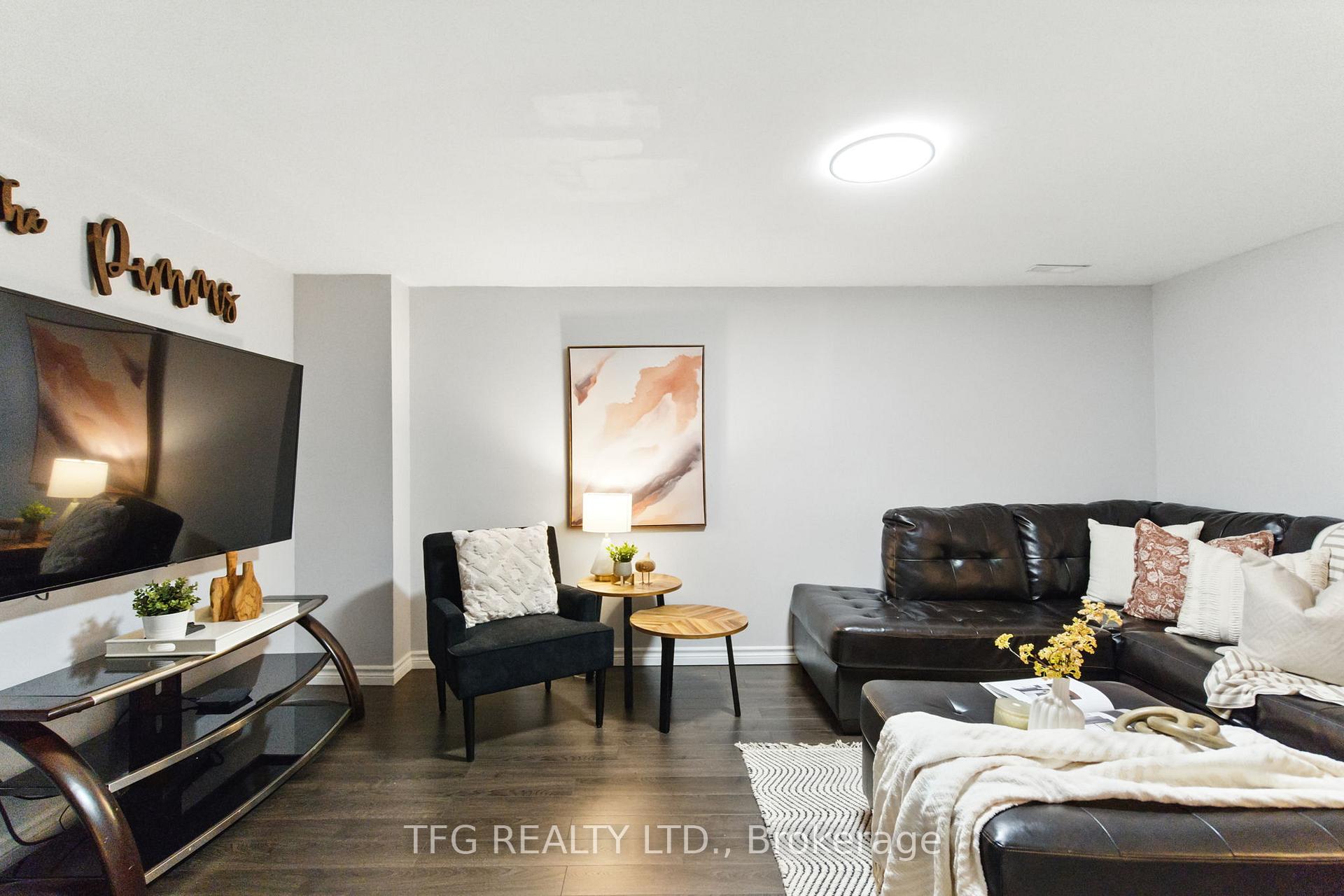 Photo 20 of 52 Barron Court, Clarington, Courtice — HOMEH