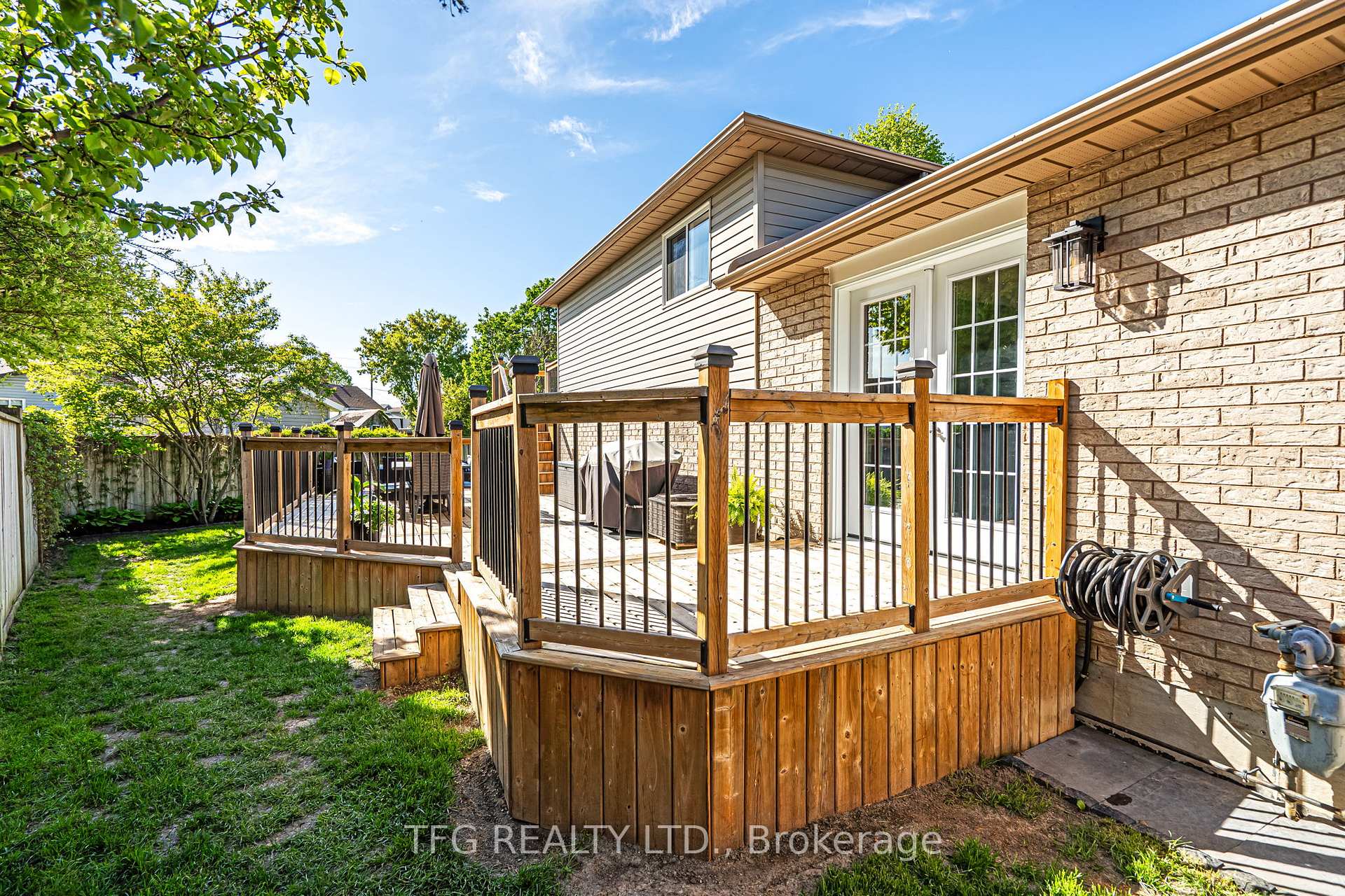 Photo 27 of 52 Barron Court, Clarington, Courtice — HOMEH