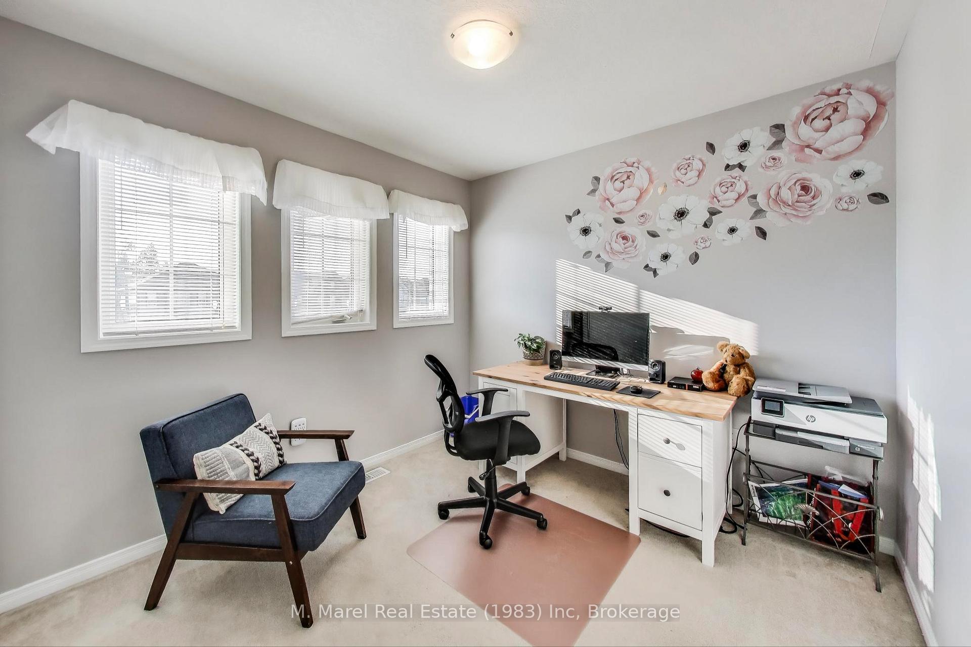 Photo 24 of 74 Bradley Avenue, Hamilton, Binbrook — HOMEH