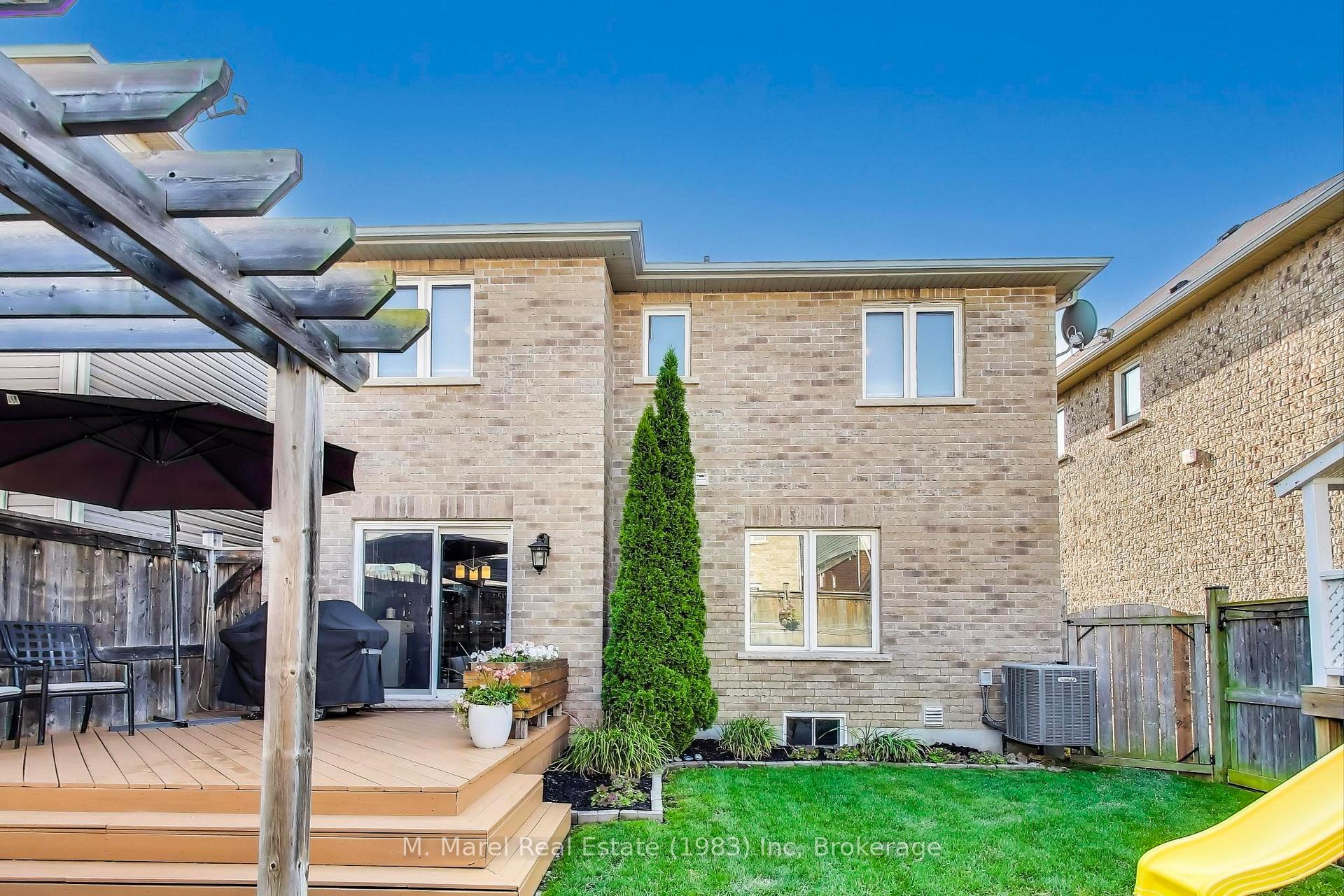 Photo 34 of 74 Bradley Avenue, Hamilton, Binbrook — HOMEH