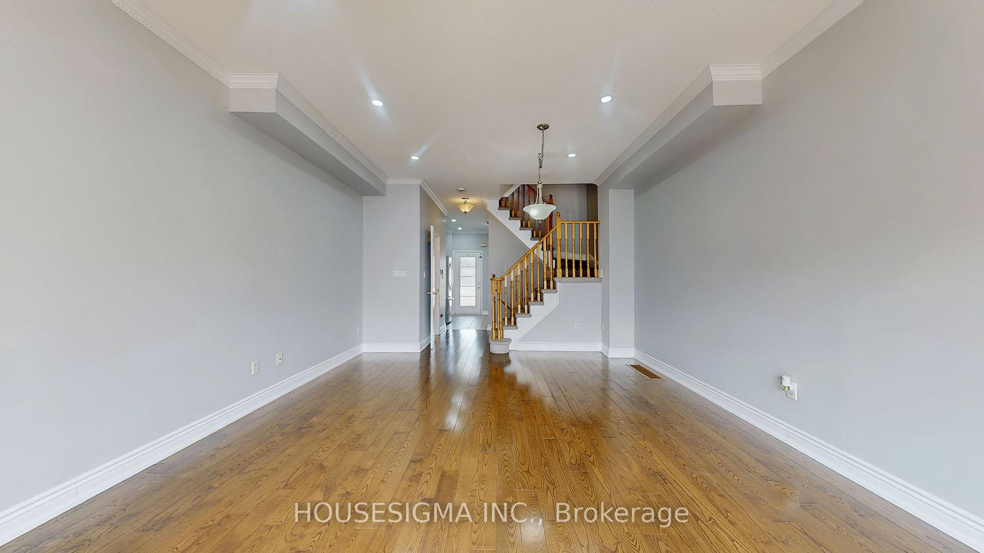 Photo 2 of 279 Monarch Avenue, Ajax, South West — HOMEH