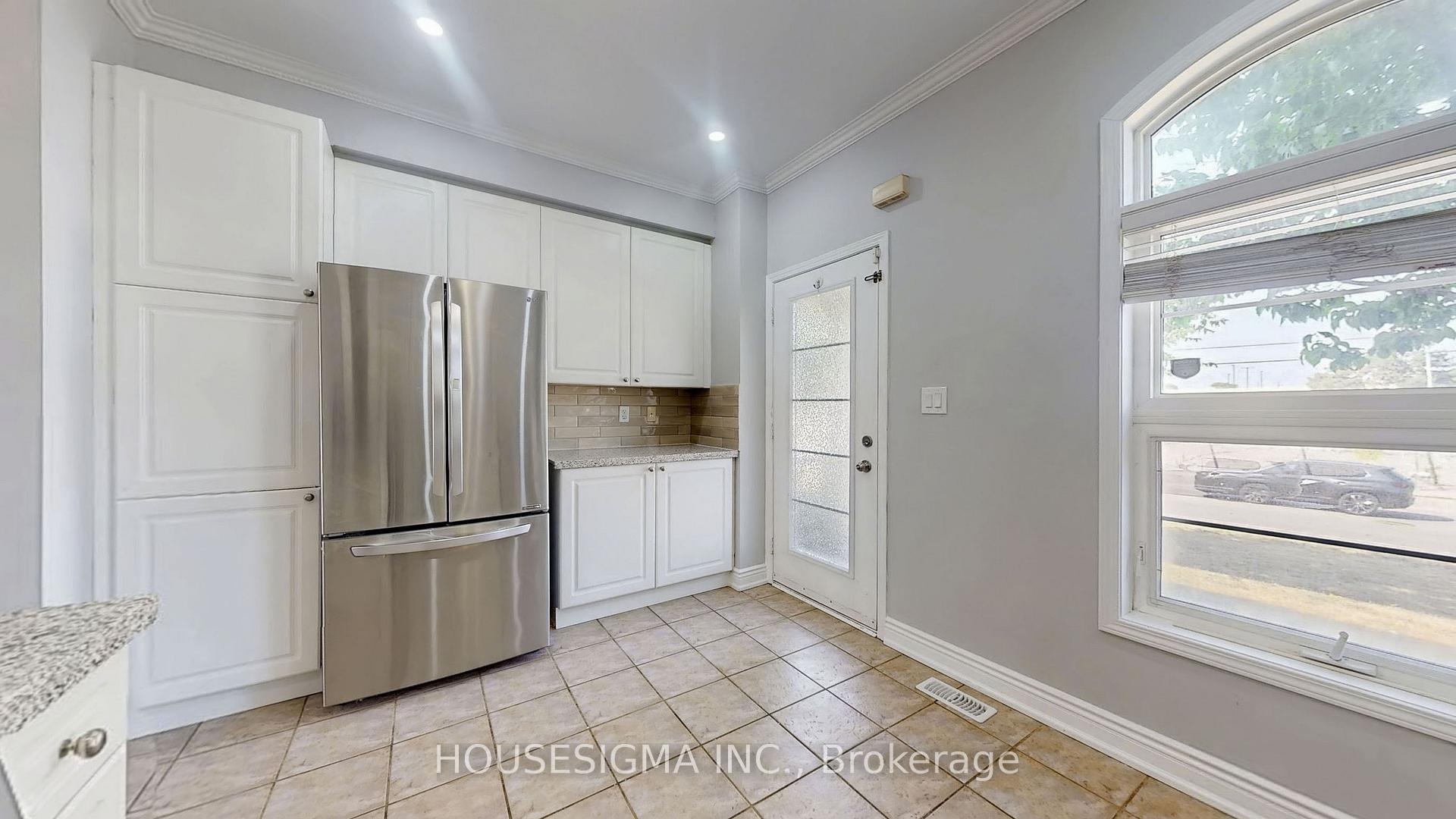 Photo 8 of 279 Monarch Avenue, Ajax, South West — HOMEH