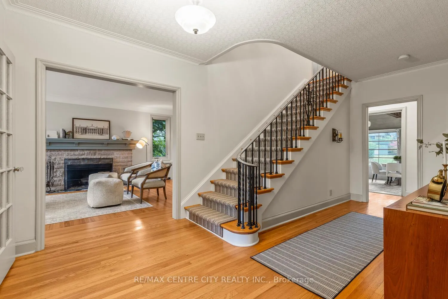 Photo 9 of 1025 Scenic Drive, Hamilton, Mountview — HOMEH