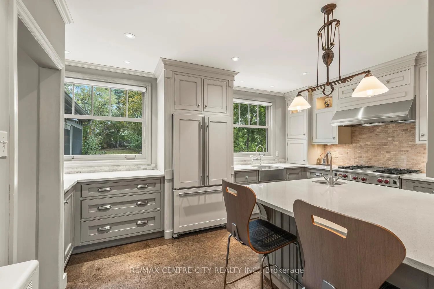 Photo 15 of 1025 Scenic Drive, Hamilton, Mountview — HOMEH