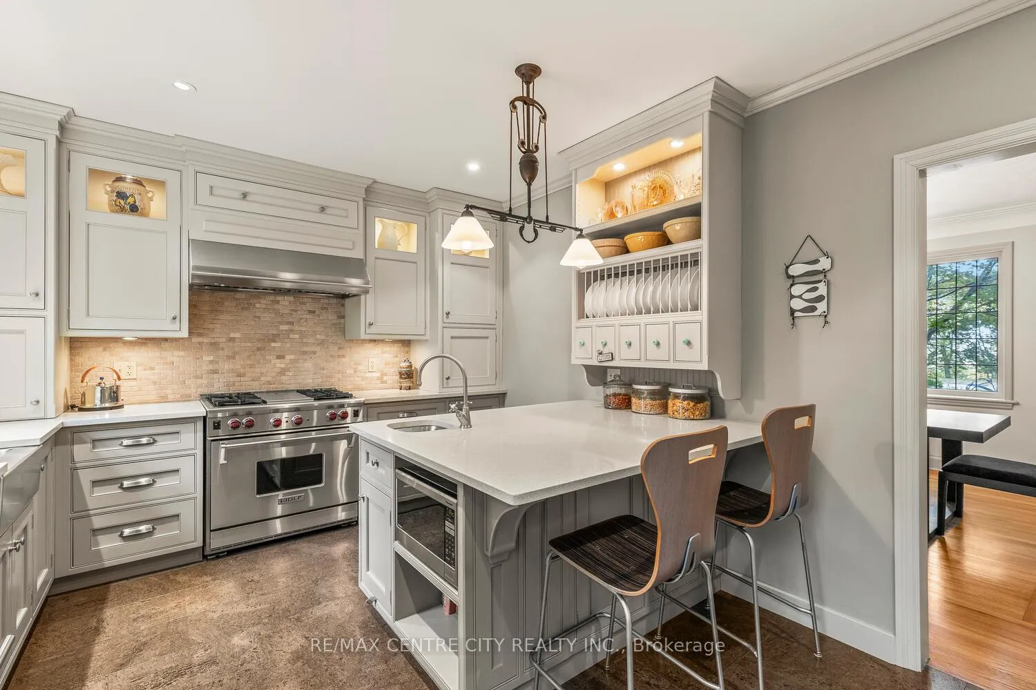 Photo 17 of 1025 Scenic Drive, Hamilton, Mountview — HOMEH
