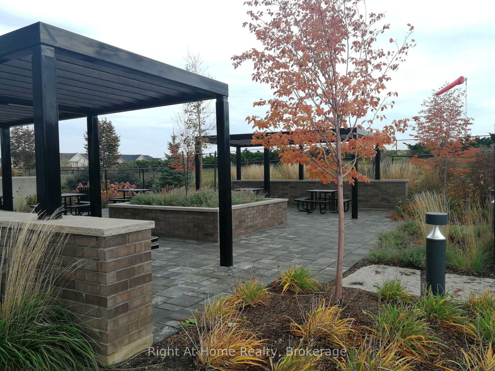 Photo 2 of Unit 414, 610 Farmstead Rd, Milton, Willmott — HOMEH