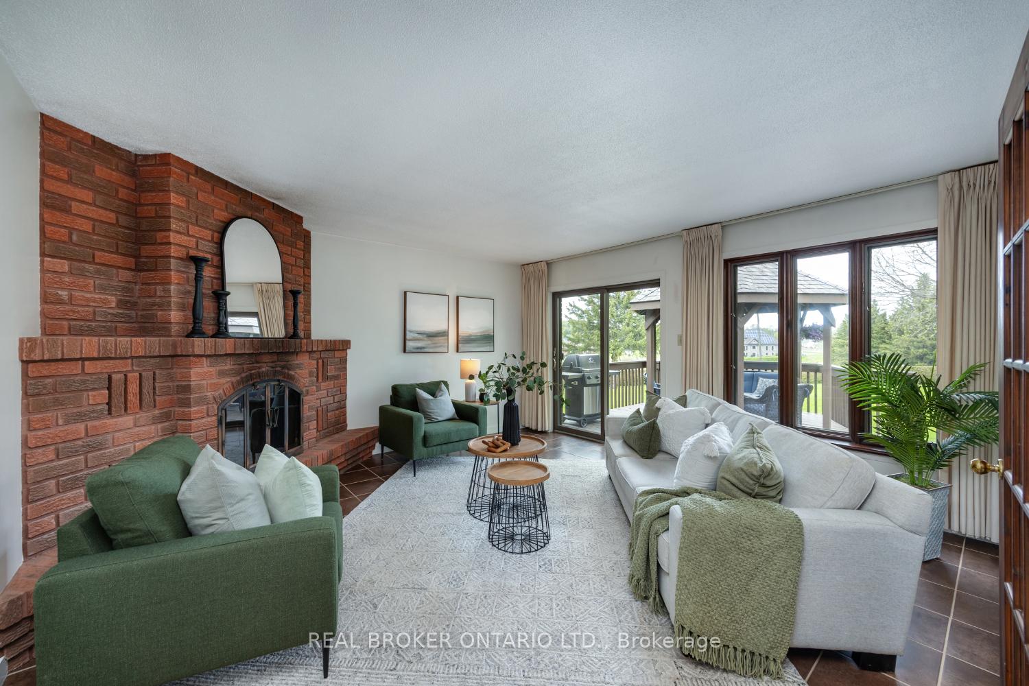Photo 15 of 5 Hillside Court, Clarington, Rural Clarington — HOMEH