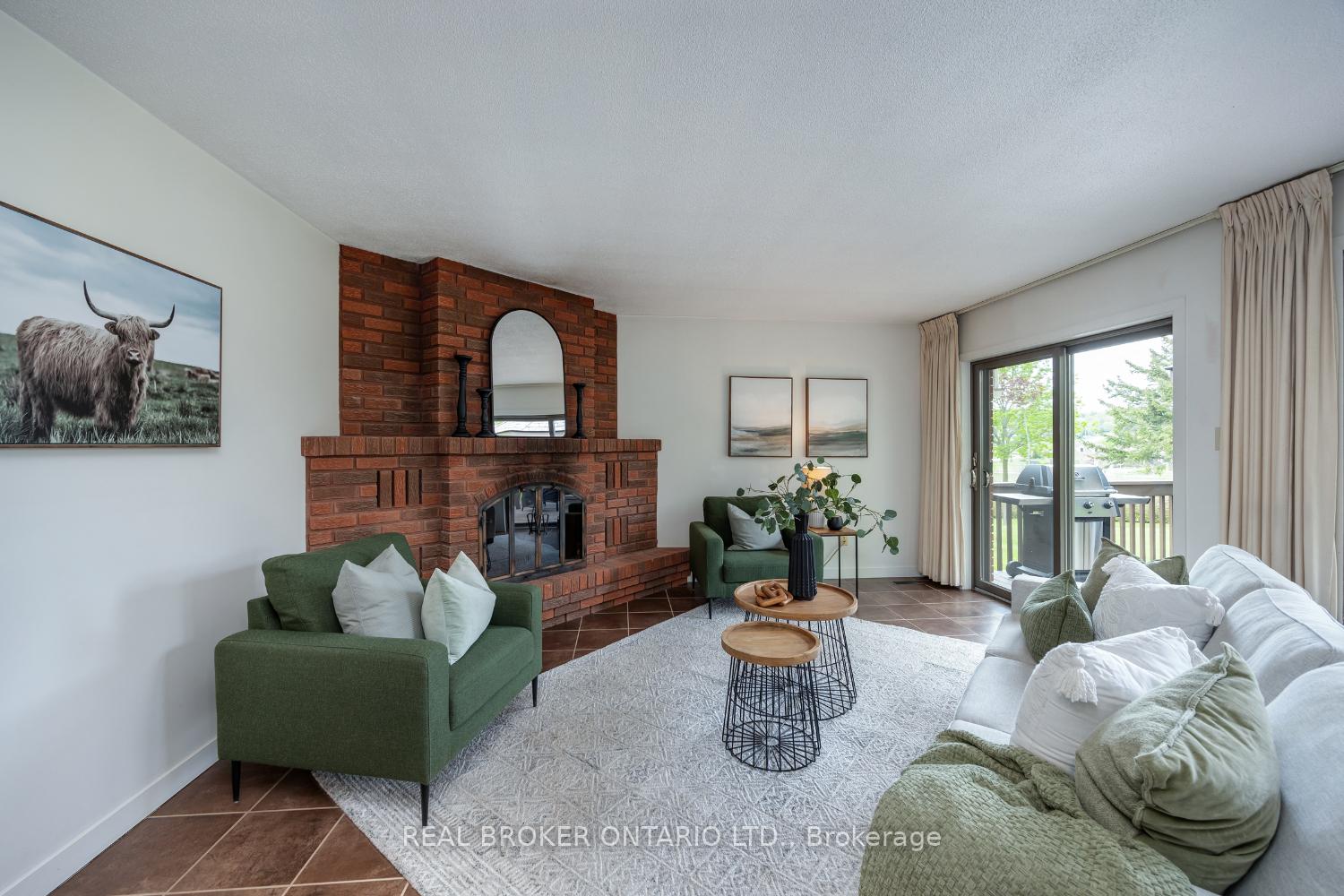 Photo 16 of 5 Hillside Court, Clarington, Rural Clarington — HOMEH