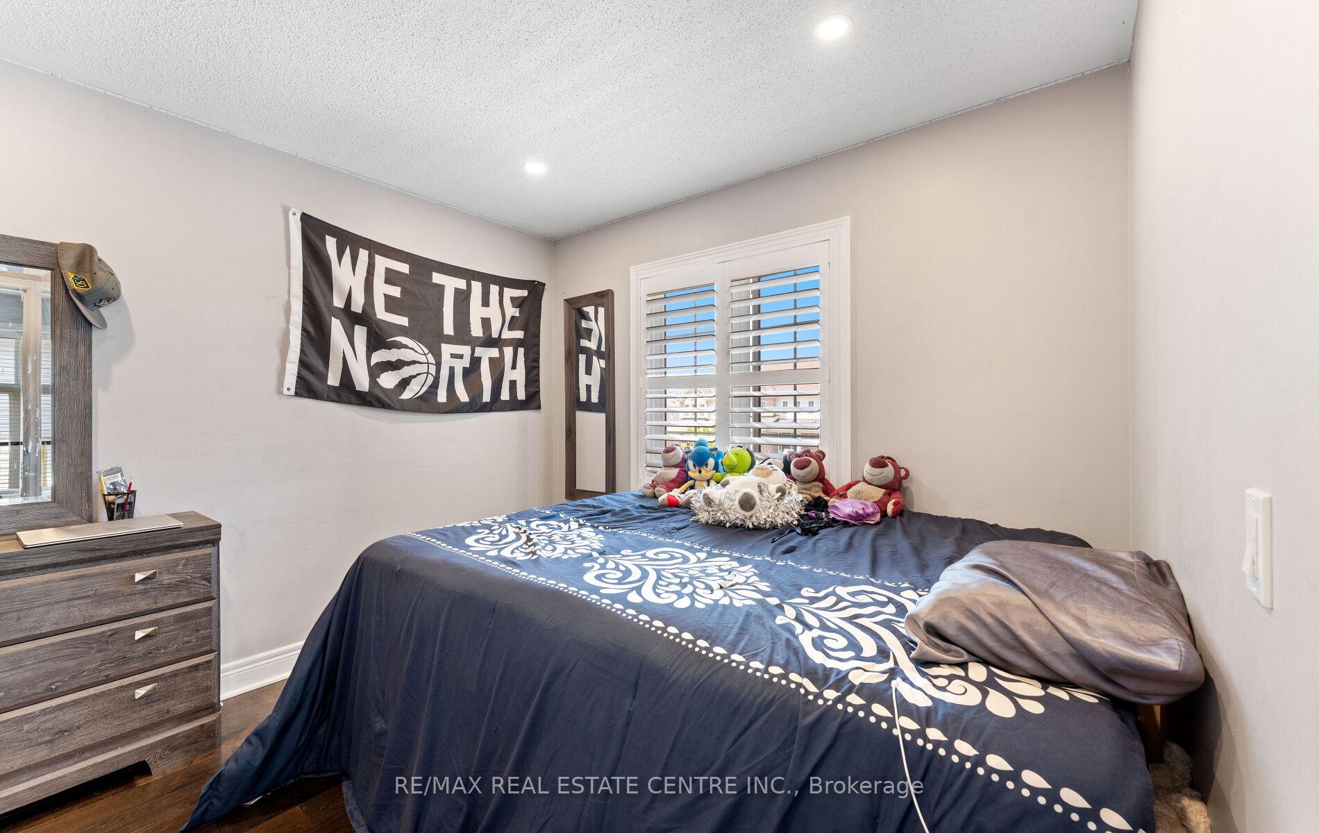 Photo 35 of 148 Bathgate Crescent, Clarington, Courtice — HOMEH