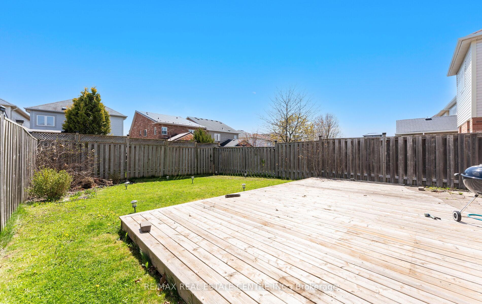 Photo 46 of 148 Bathgate Crescent, Clarington, Courtice — HOMEH