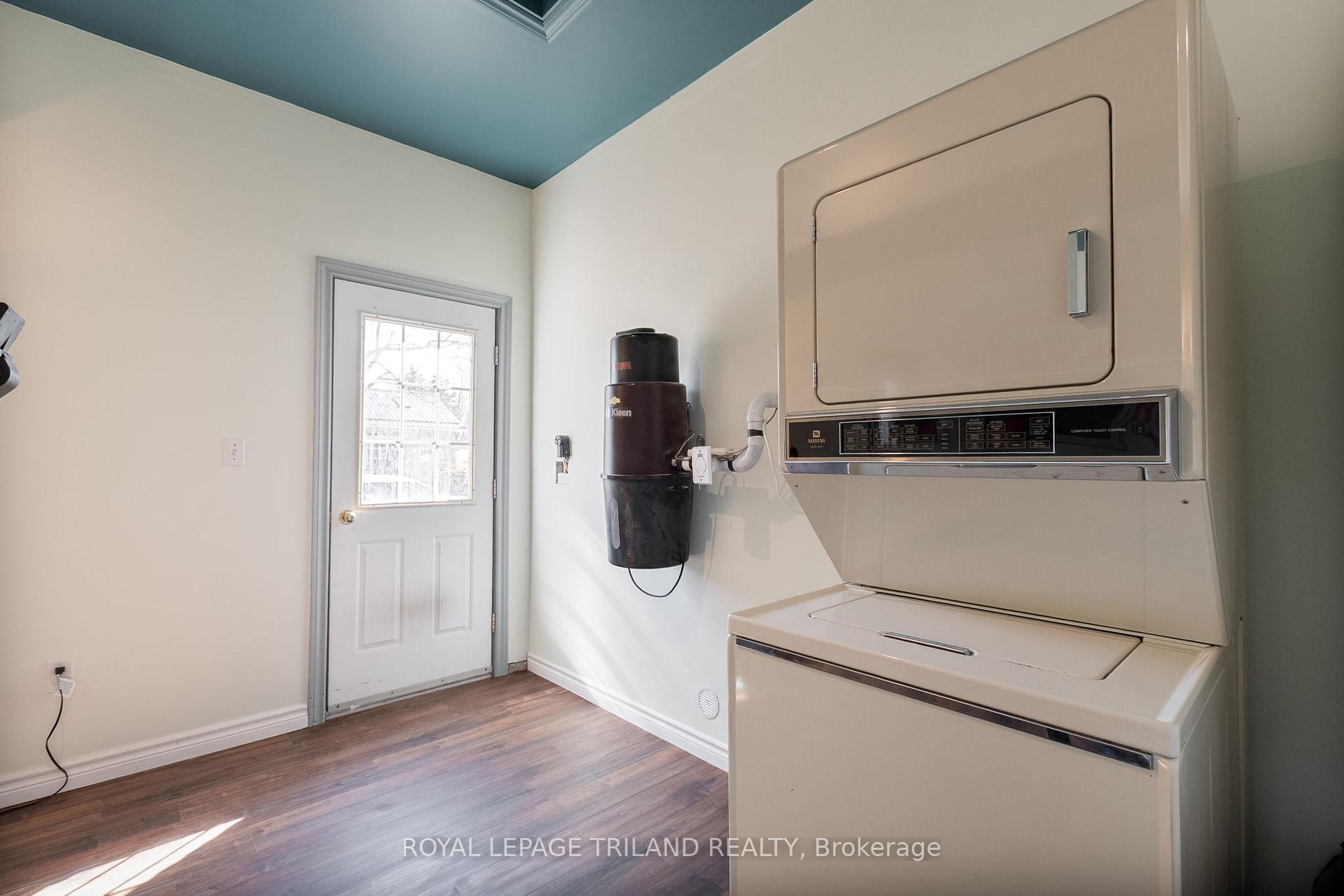 Photo 7 of 294 Talbot Street E, Aylmer — HOMEH