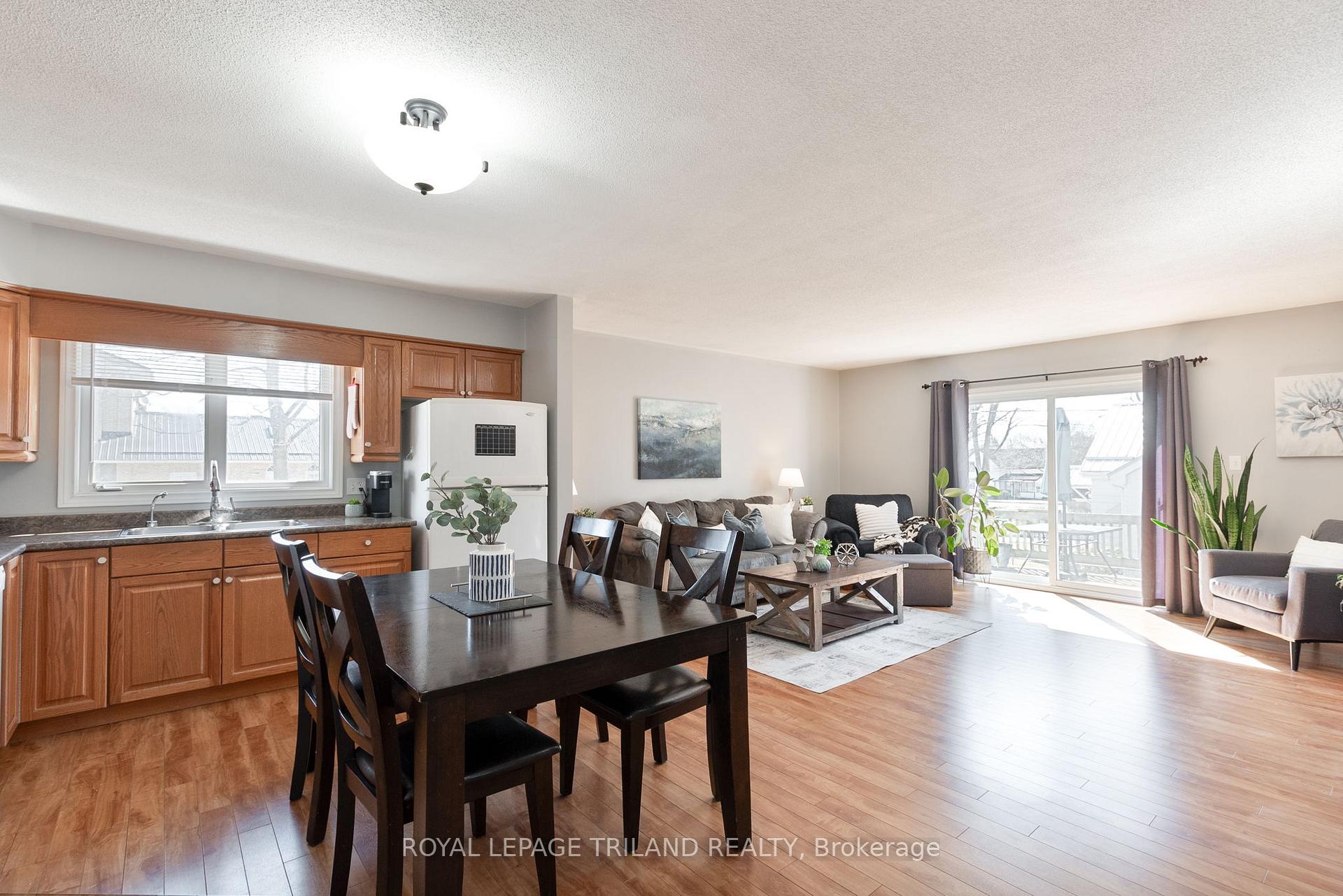 Photo 10 of 294 Talbot Street E, Aylmer — HOMEH