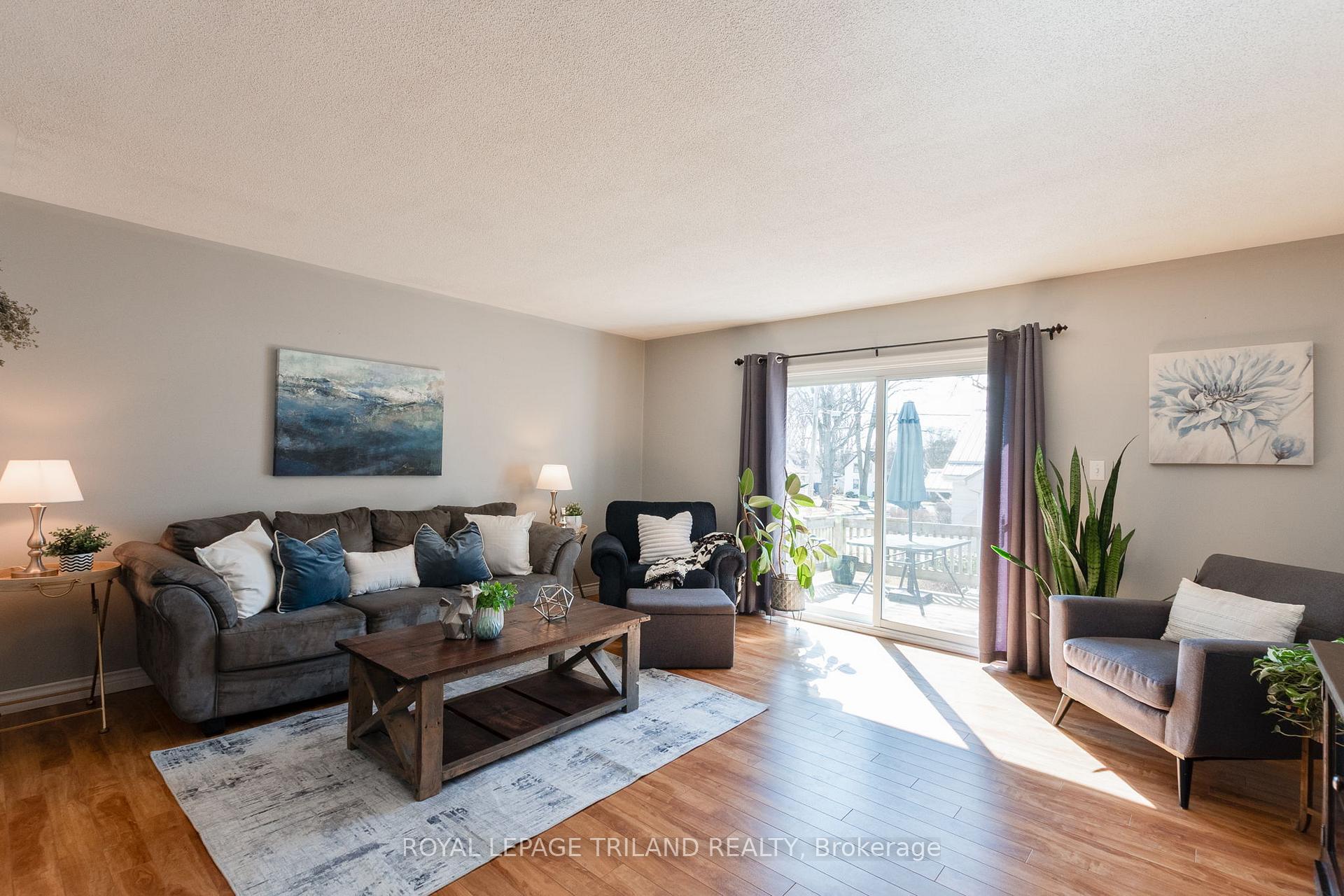 Photo 16 of 294 Talbot Street E, Aylmer — HOMEH