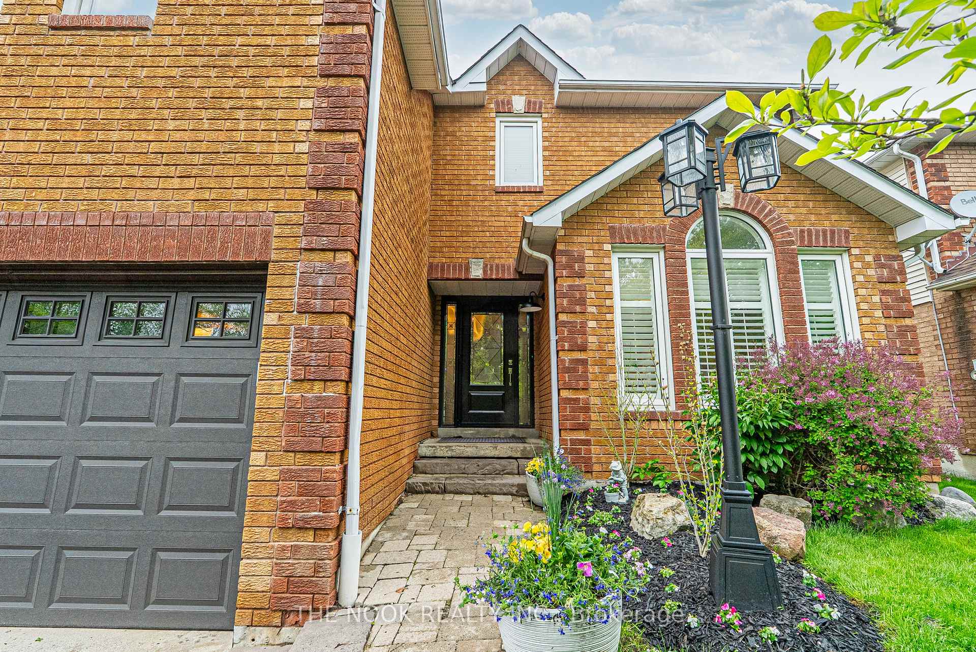Photo 2 of 21 Doncaster Crescent, Clarington, Newcastle — HOMEH